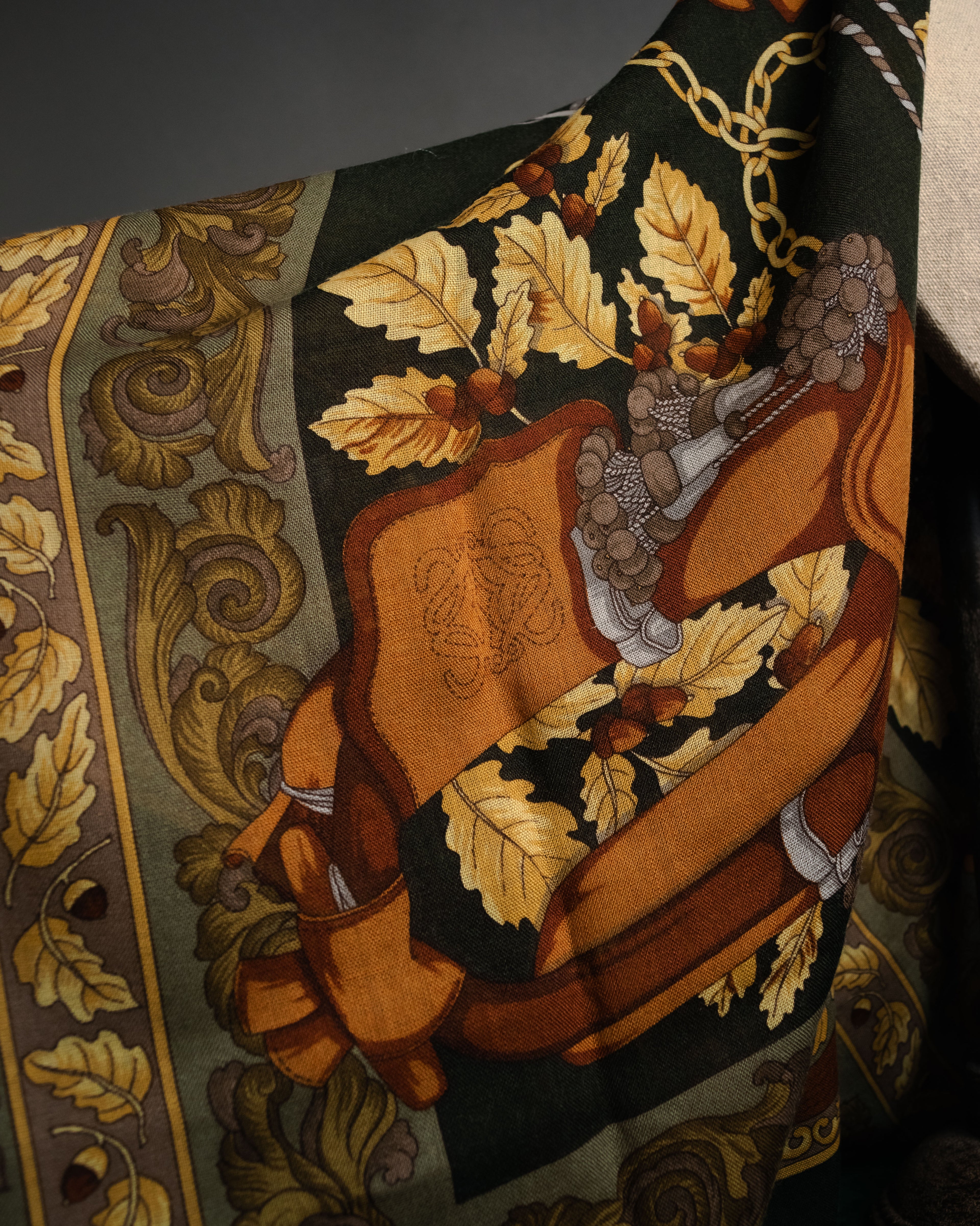 “LOEWE” 90’s–00’s Equestrian motif wool silk fringe scarf