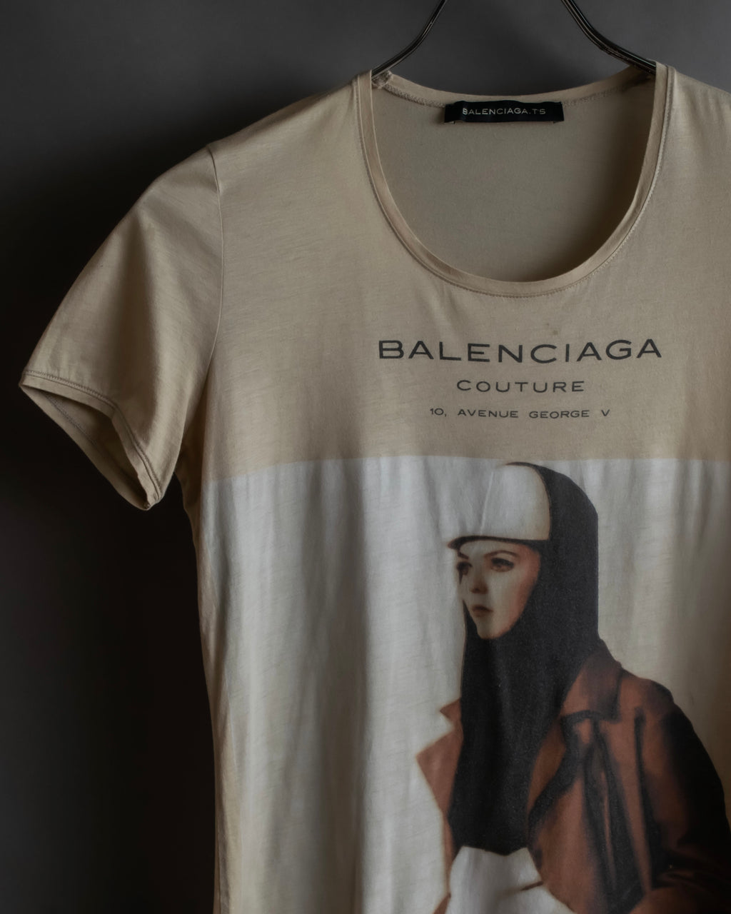 "BALENCIAGA" Painting graphic logo engraved T-shirt