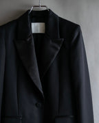 "HUGO BOSS" Satin switch lapel shaped tailored coat