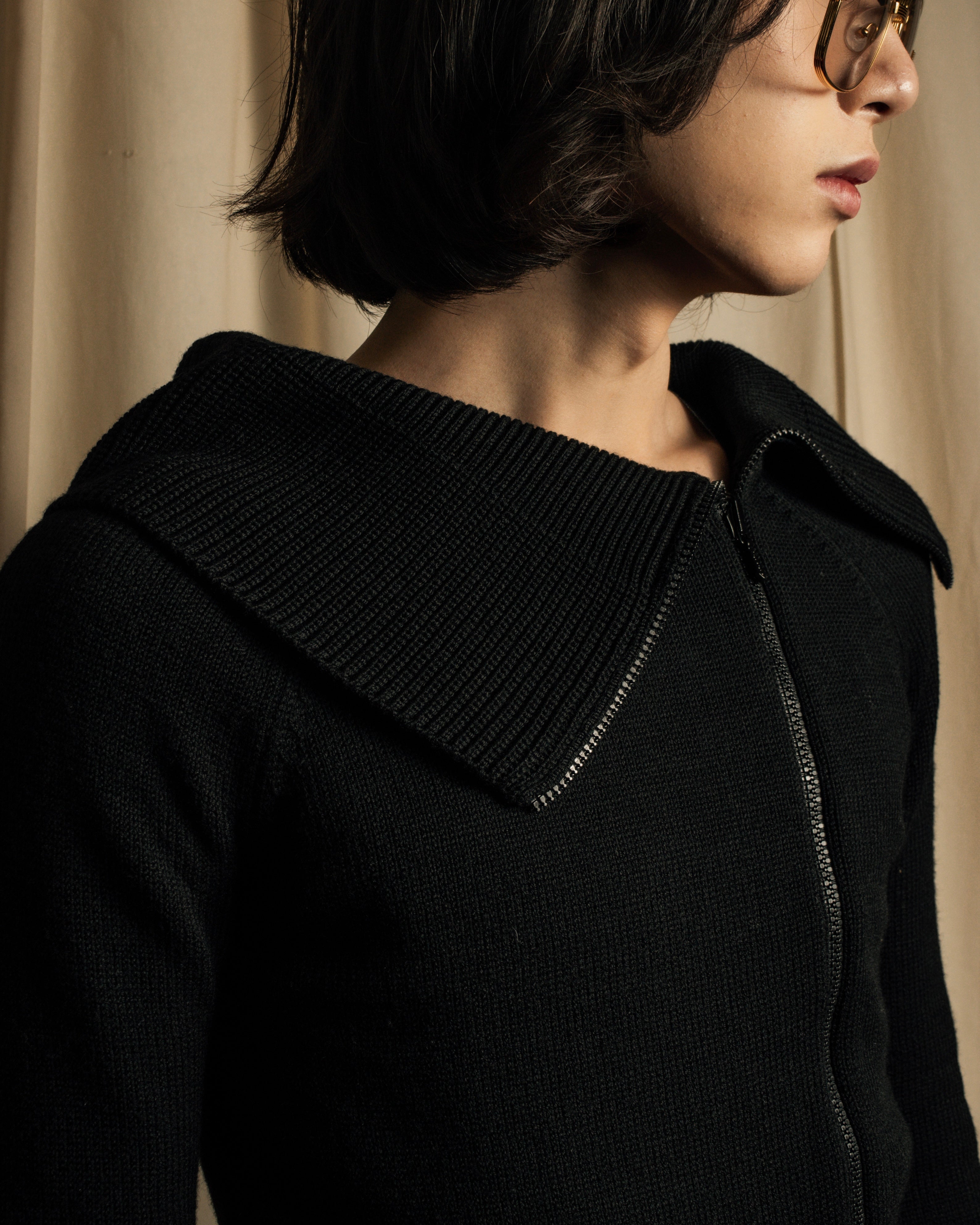 "FENDI" Raglan sleeves short length zip-up knit