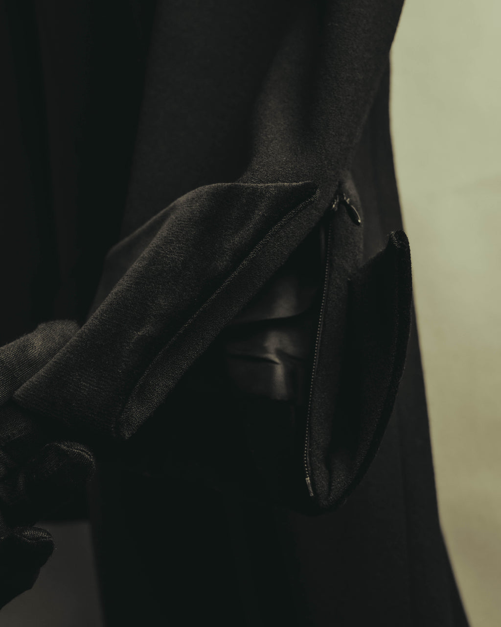 "CELINE" 80's Velvet collar maxi coat dress