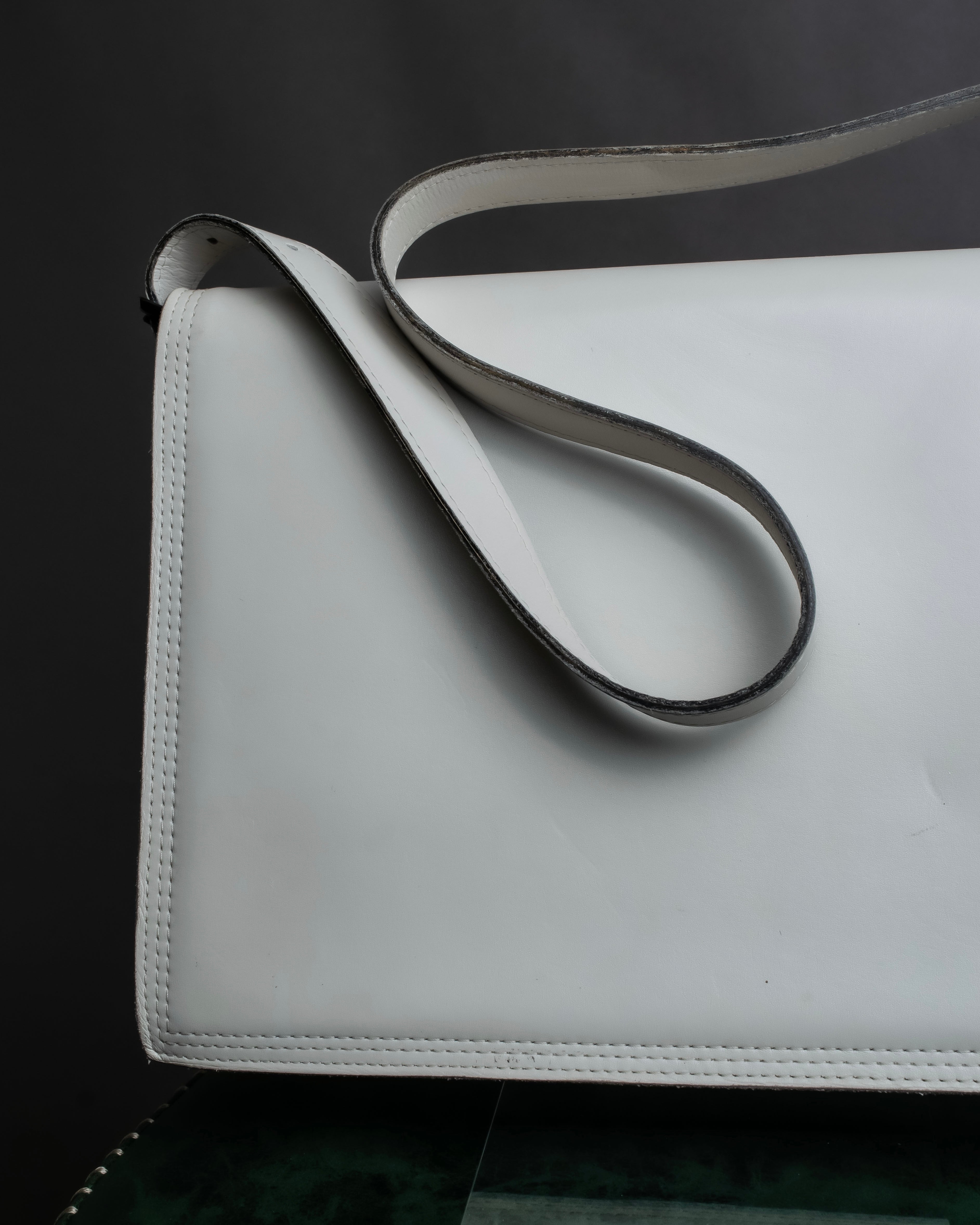 "YVES SAINT LAURENT" Large tab detail white leather shoulder bag