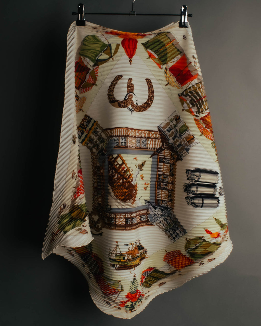 -SPECIAL- "Hermès" 90's-00's Accordion pleated scarf