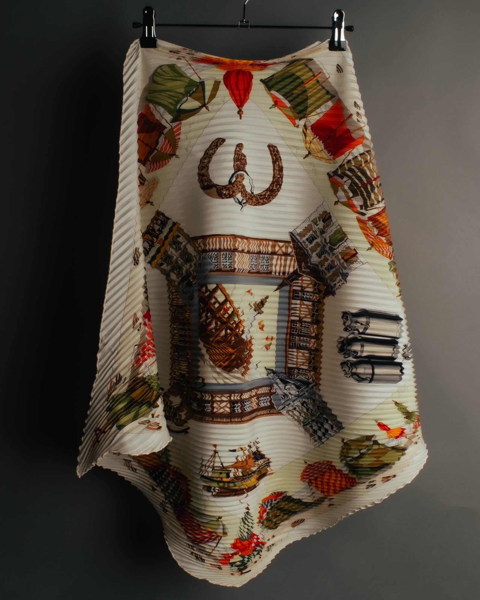 -SPECIAL- "Hermès" 90's-00's Accordion pleated scarf