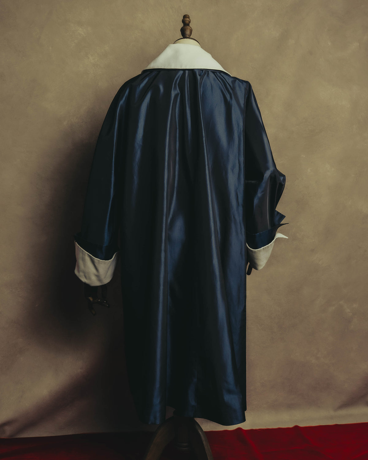 "CELINE" 70's-80's Dramatic contrast collar long coat