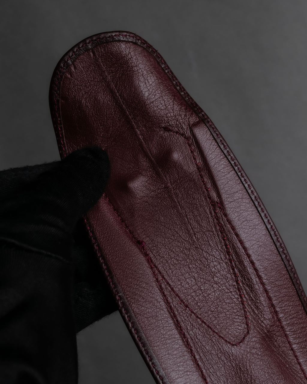 "GUCCI" Equus-derived bordeaux leather belt