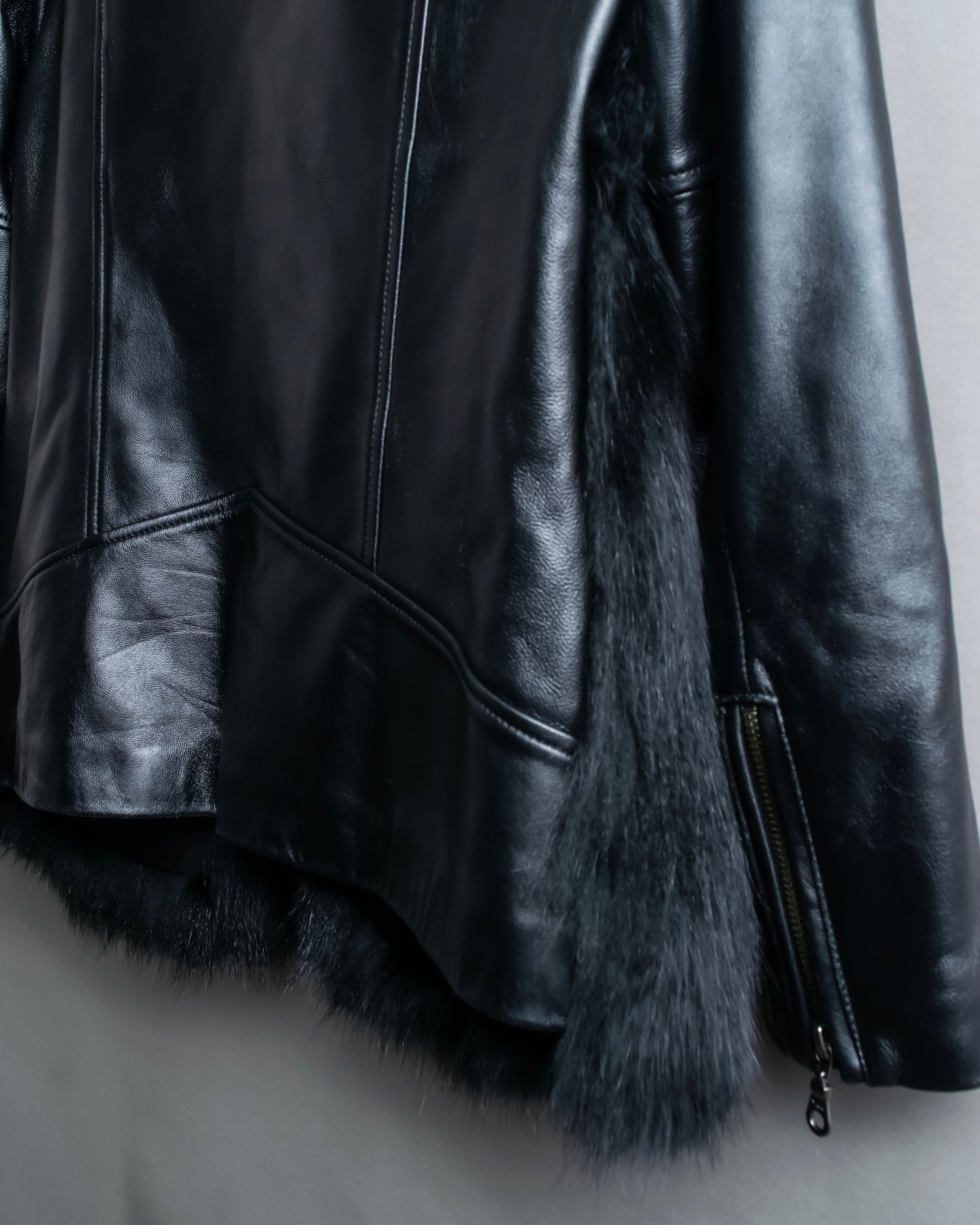 "MOLOKO BAR" Real fur docking leather jacket