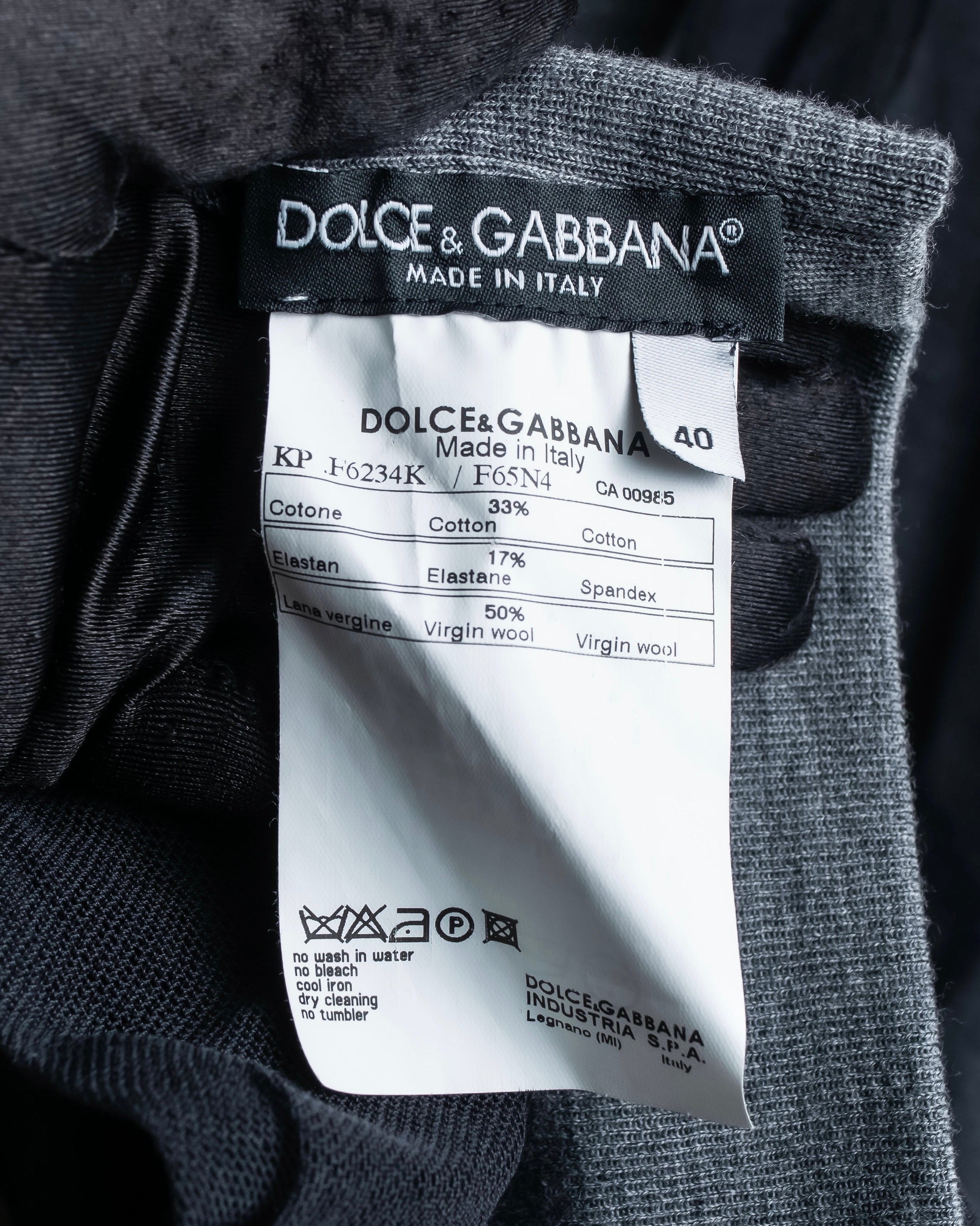 "DOLCE & GABBANA" Sheer layered V-neck grey knit