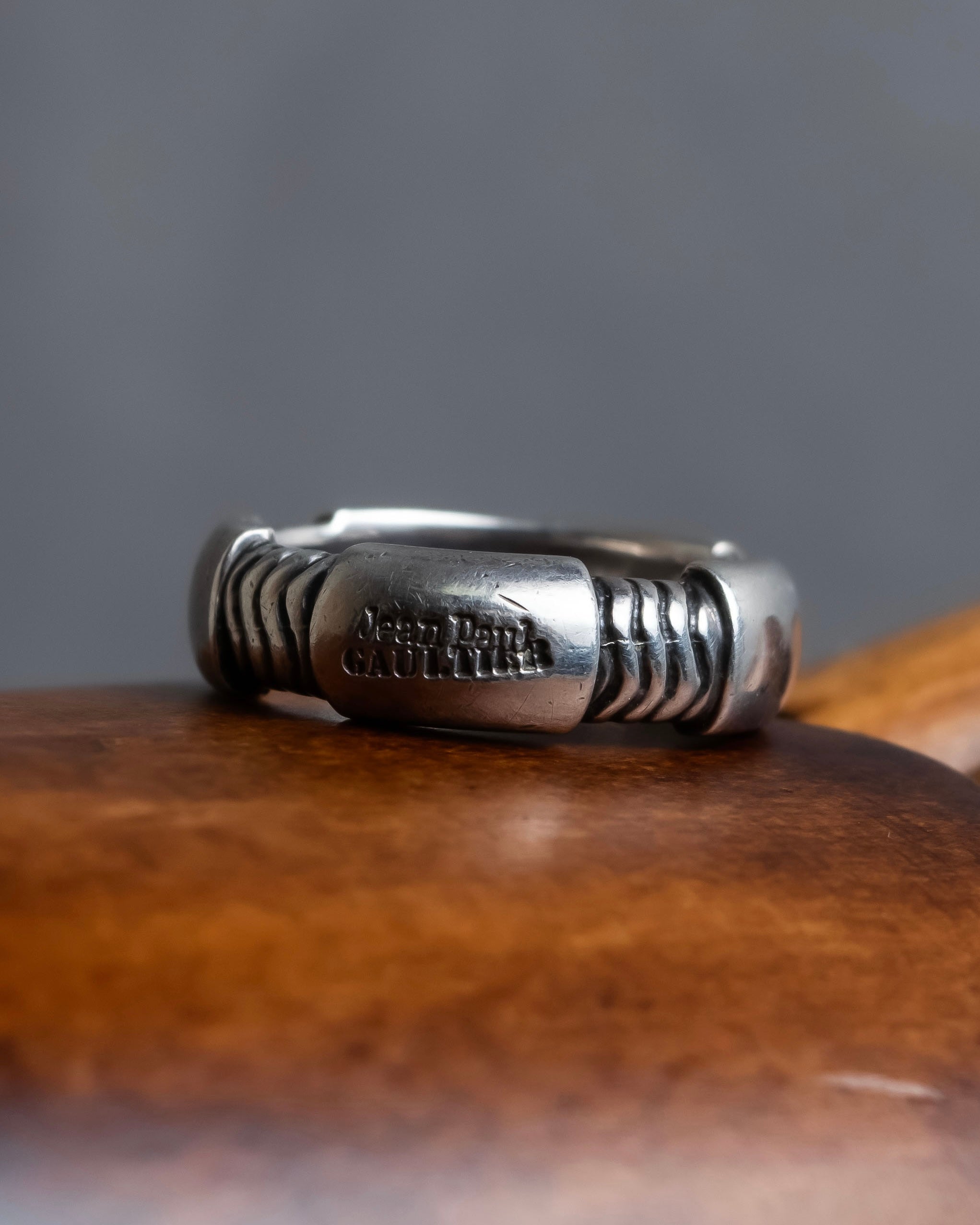 "JEAN PAUL GAULTIER" Logo engraved twisted design silver ring