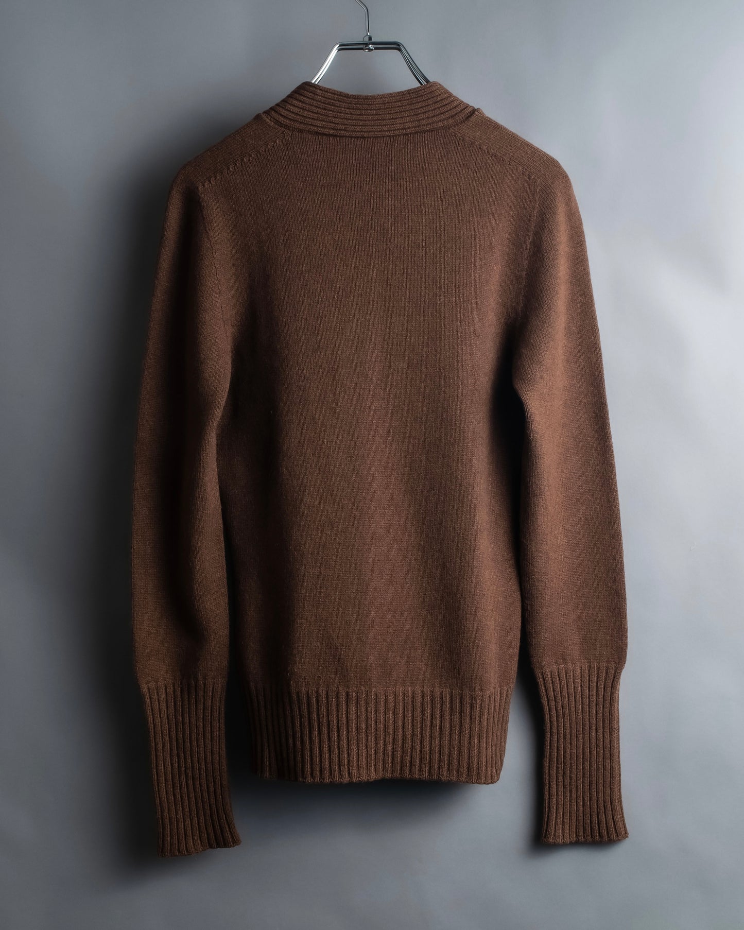 "HERMES" 100% cashmere V neck design knit