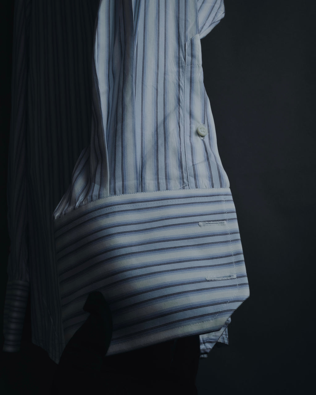 "GUCCI" Striped Spread Collar Shirt with Contrast Cuffs