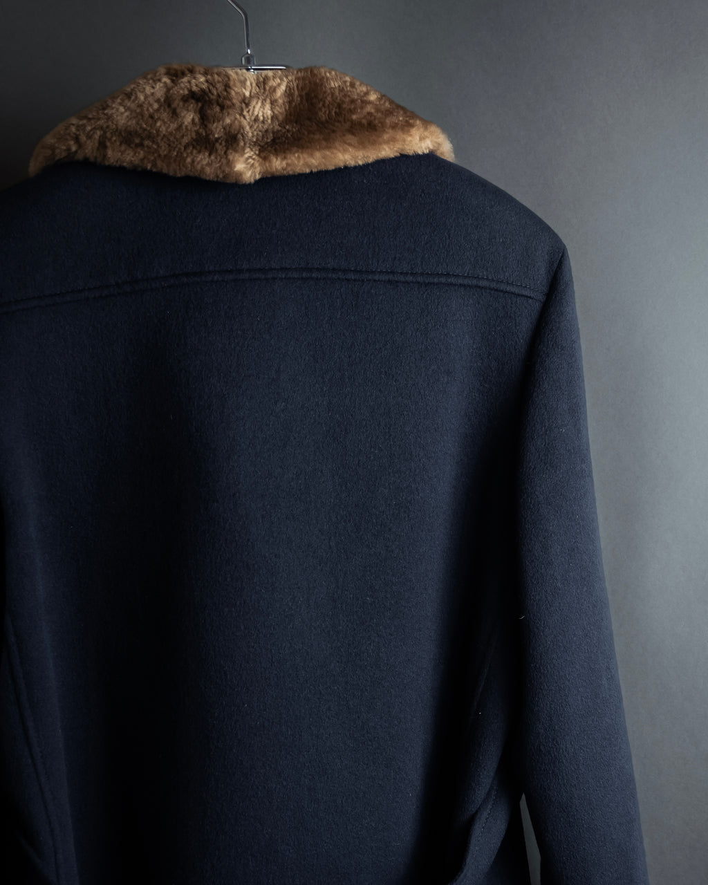 "VALENTINO" Fur collar double-breasted wool coat