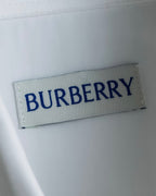 "BURBERRY" Wide collar embroidered emblem white shirt