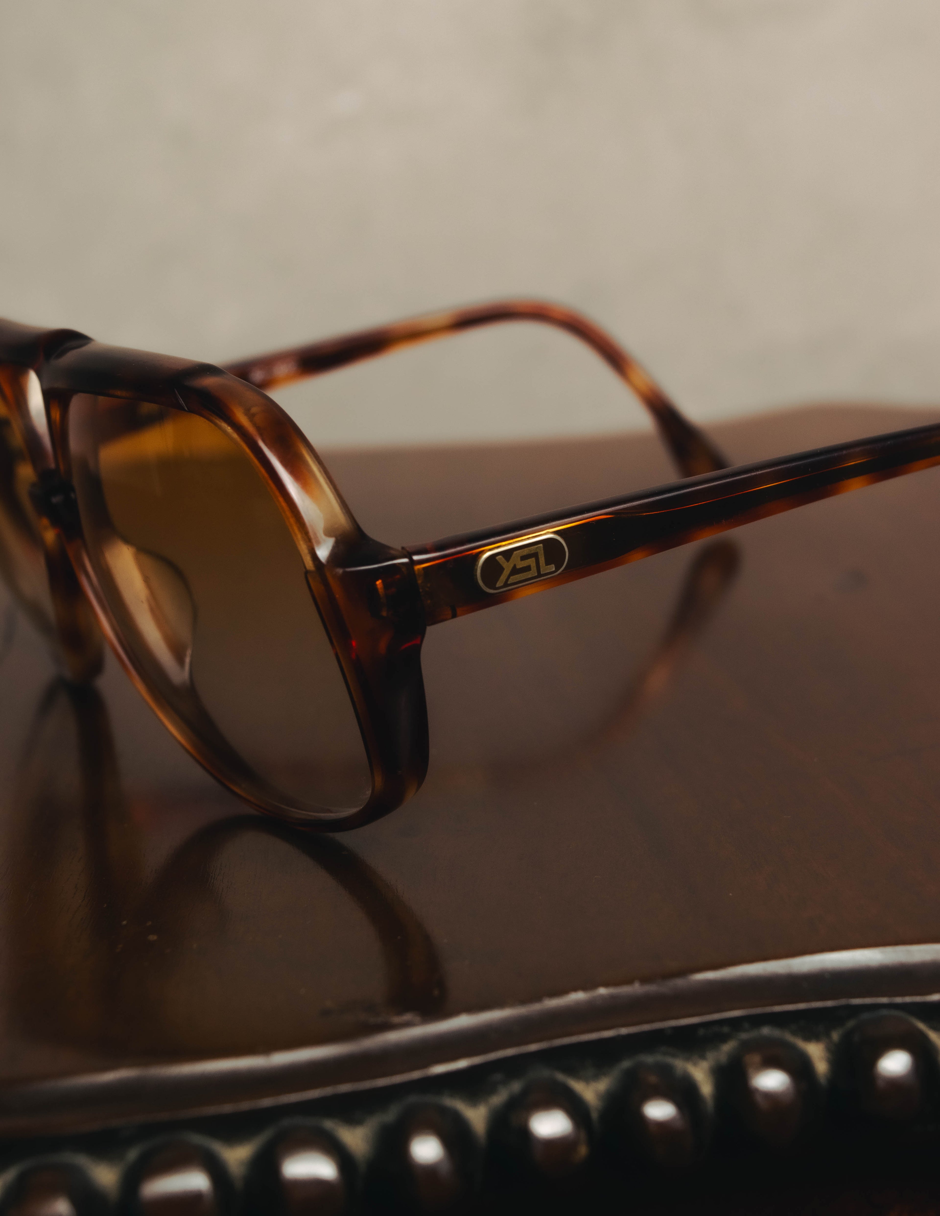 "Yves Saint Laurent" 70's-80's Oversized aviator sunglasses