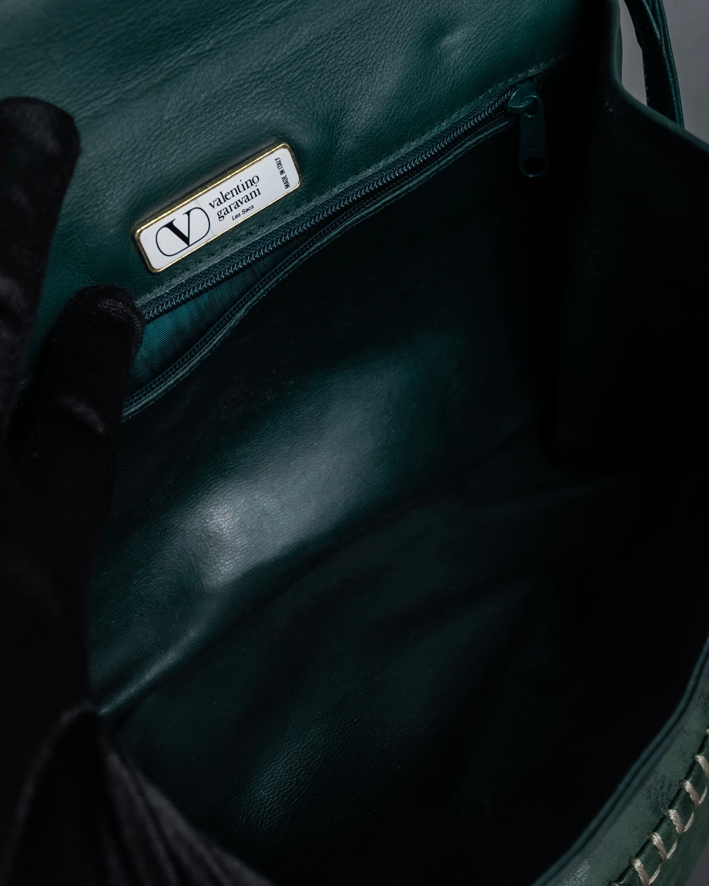 "Valentino Garavani" 80's Knot detail logo engraved dark green leather bag