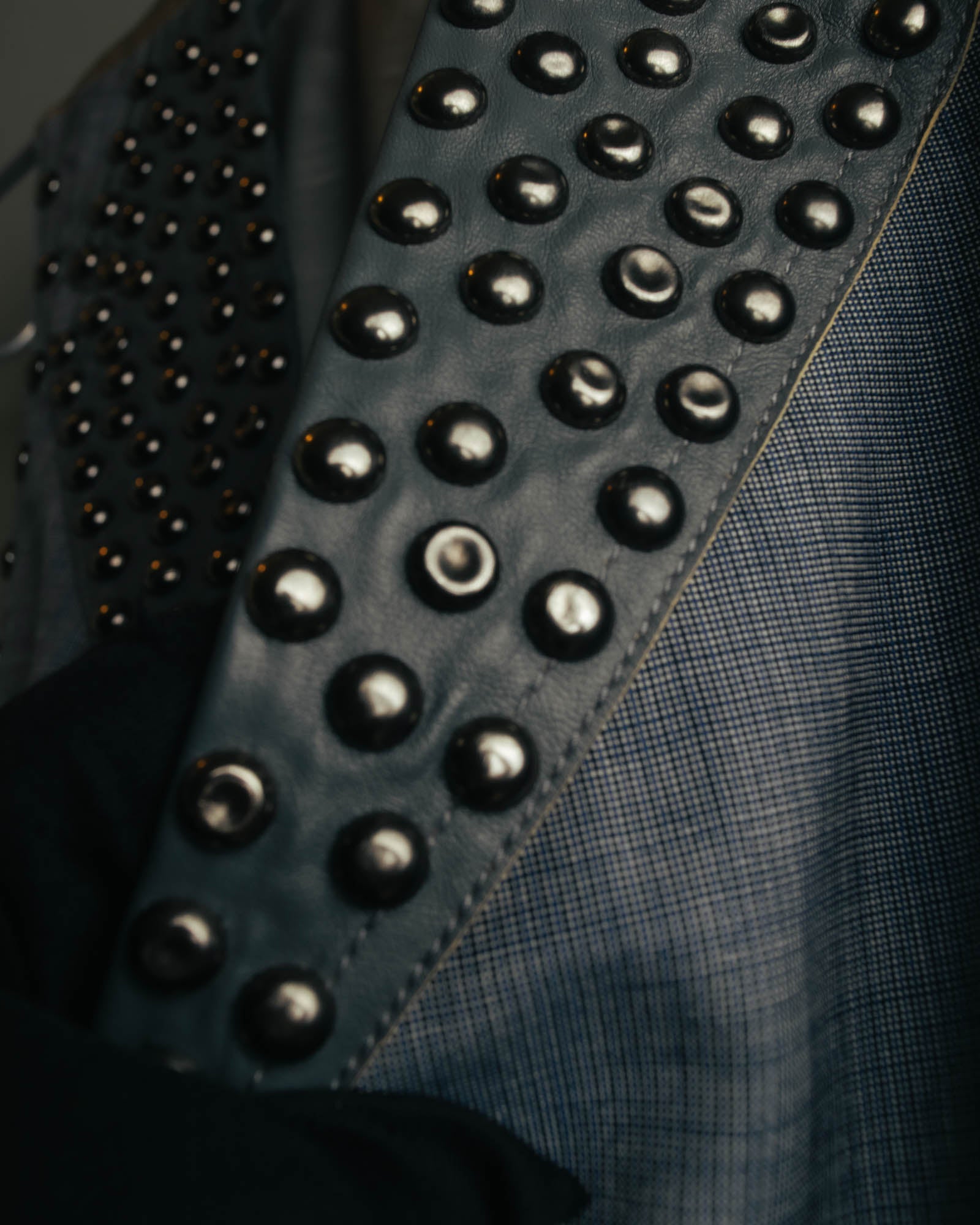 -SPECIAL- “Maison Martin Margiela” 07SS Studded wool leather tailored vest