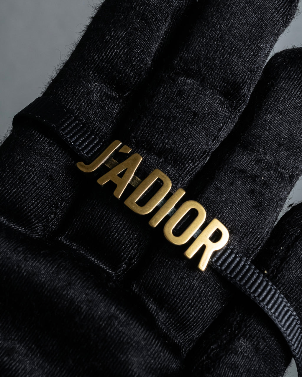 "Christian Dior" J’ADIOR motif design choker