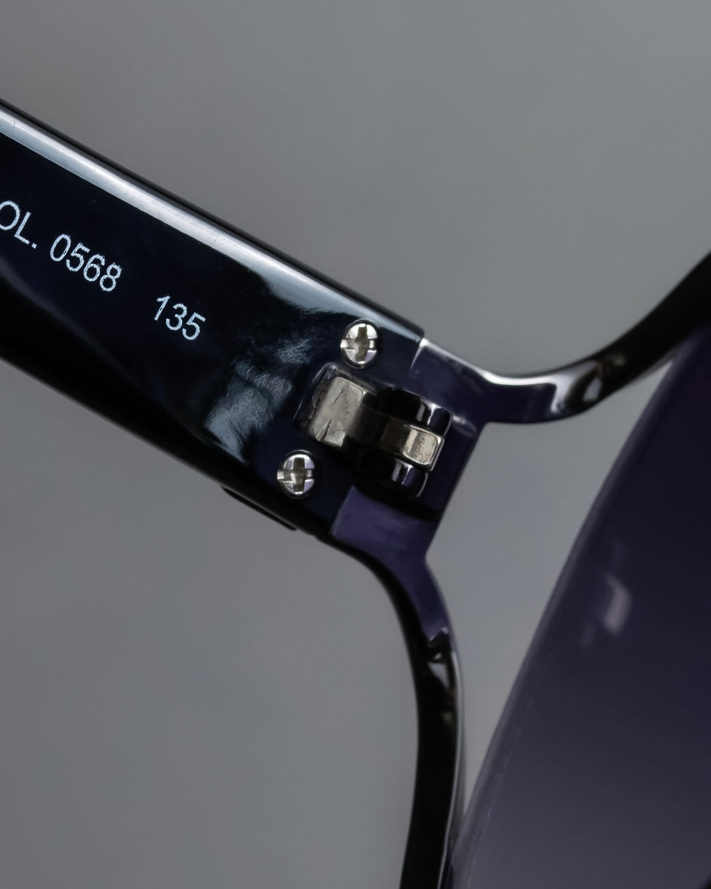 "LOEWE" Anagram logo engraved oval sunglasses