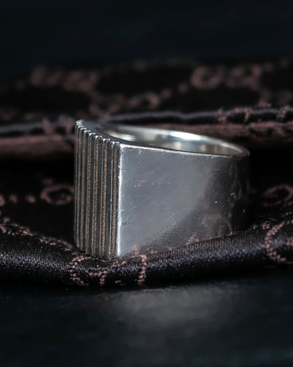 "GUCCI" Striped design sterling silver ring