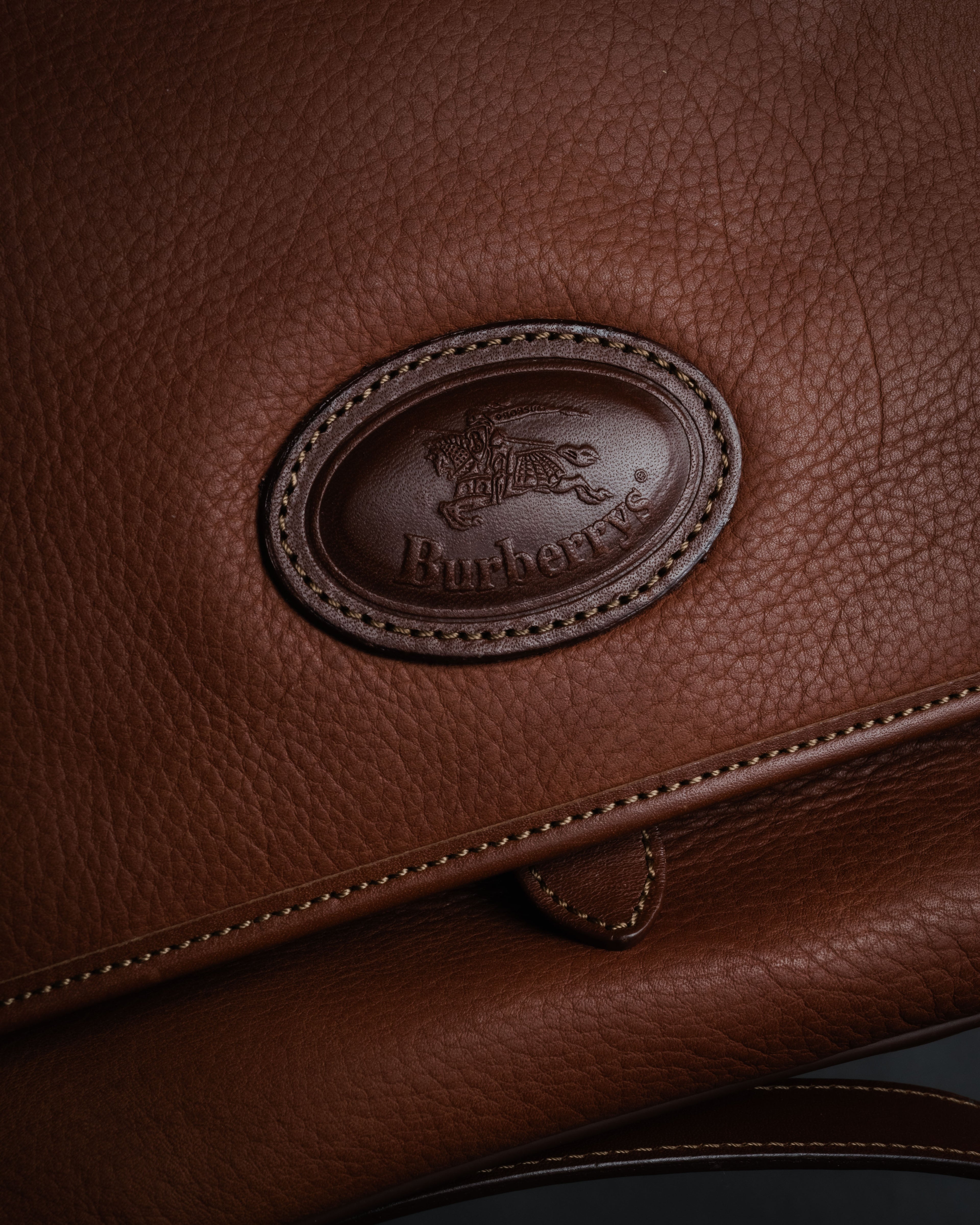 “Burberrys” 80’s-90’s Heritage leather bag
