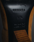 "HERMES" 00’s-10’s Suede V-cut  sculptural wood heel pumps