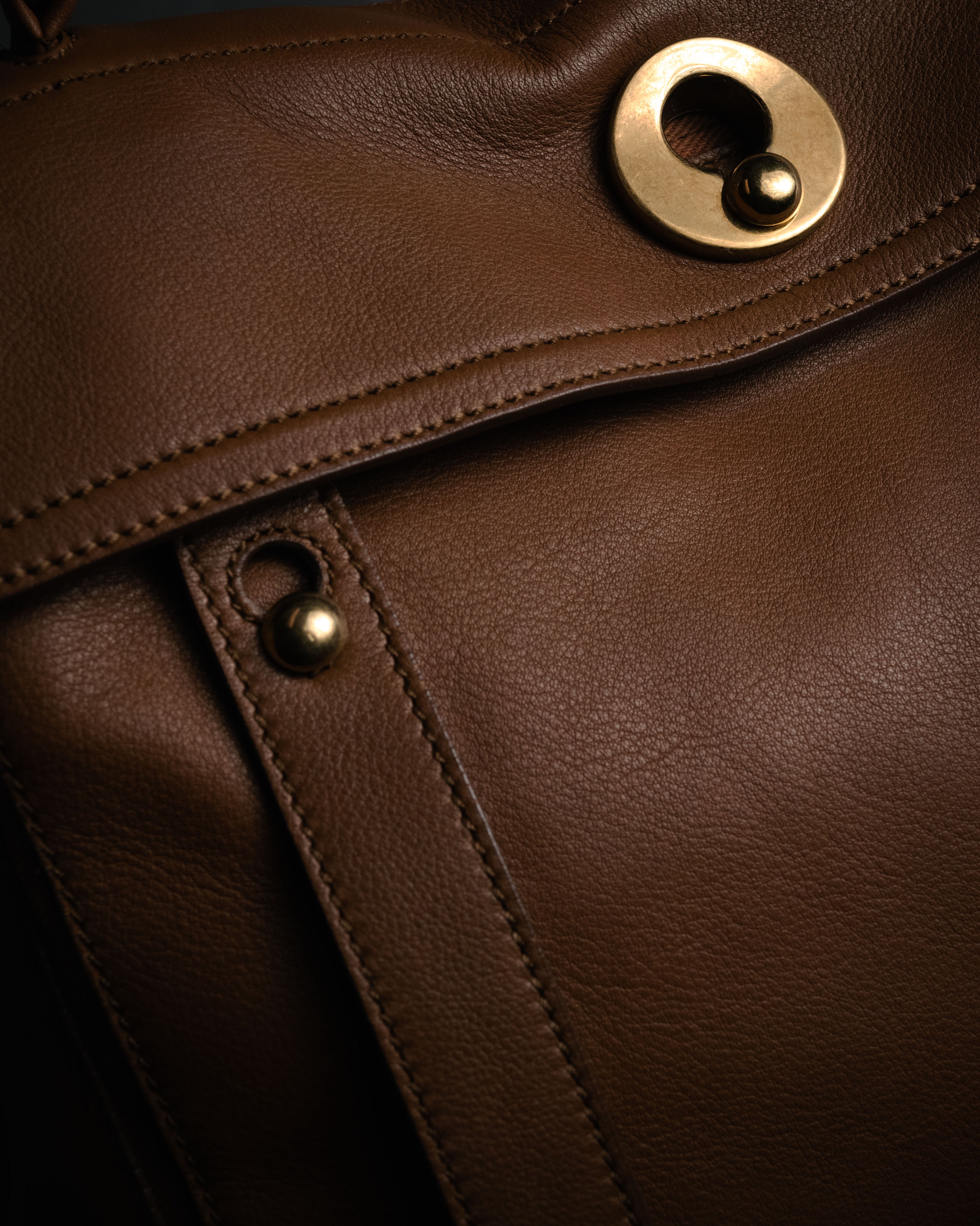 –SPECIAL– “YVES SAINT LAURENT”
2011-2012 Muse two leather handbag