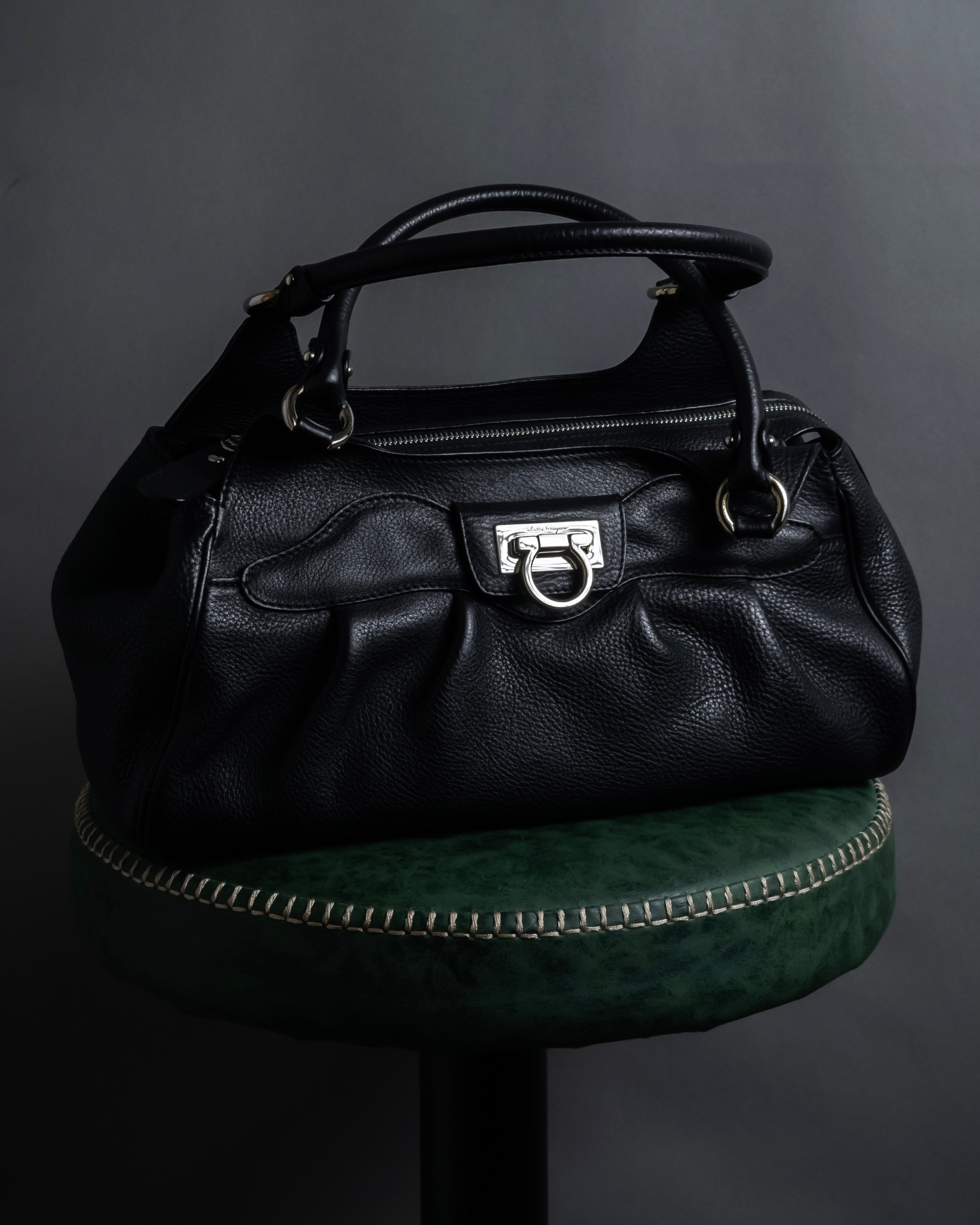 "Salvatore Ferragamo" Gancini motif gathered design leather bag