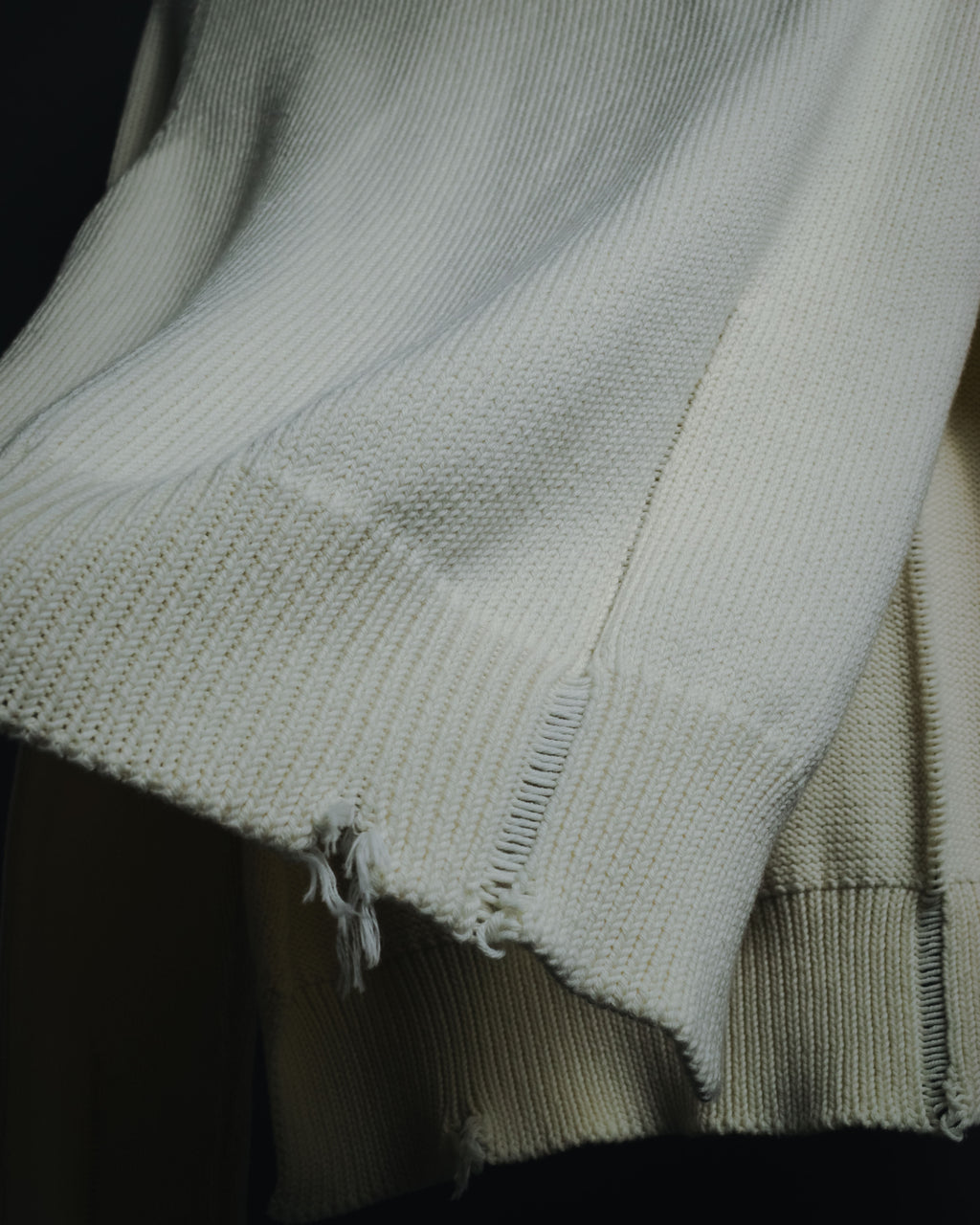 "Maison Margiela" 2022SS Destroyed rib-knit sweater