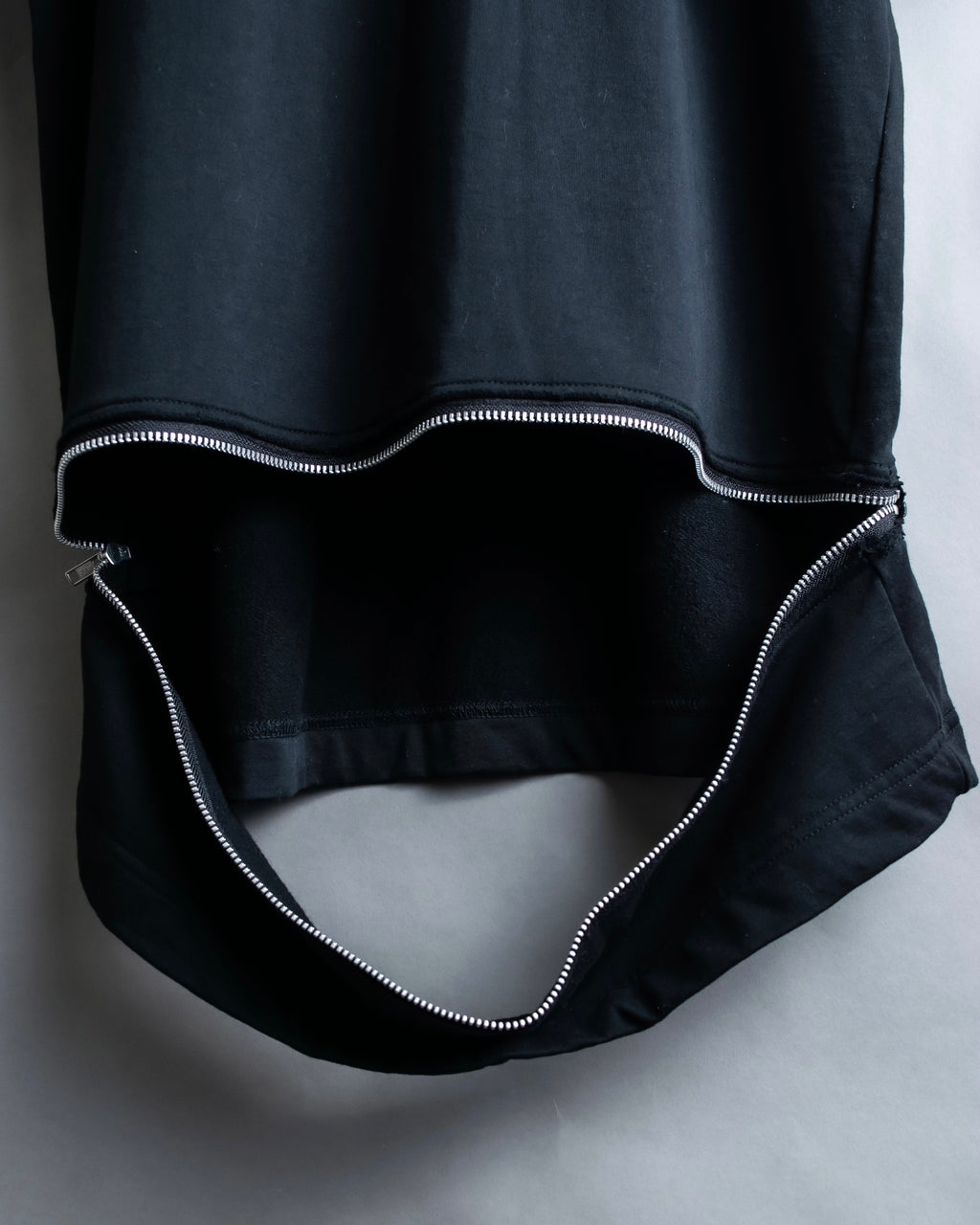 “Comme des Garçons Homme Plus” Zip attached detail T shirt