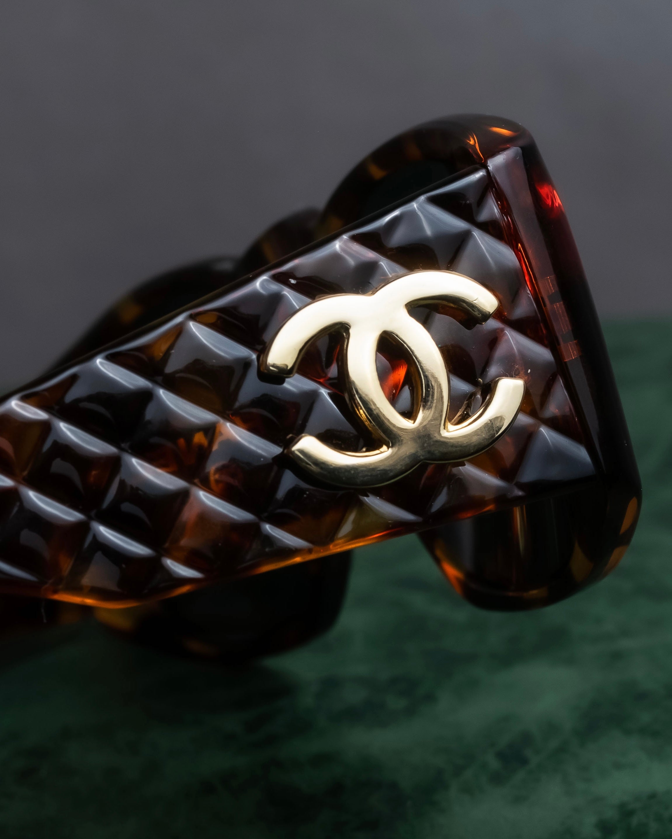 "CHANEL" Tortoiseshell embossed cocomark square sunglasses