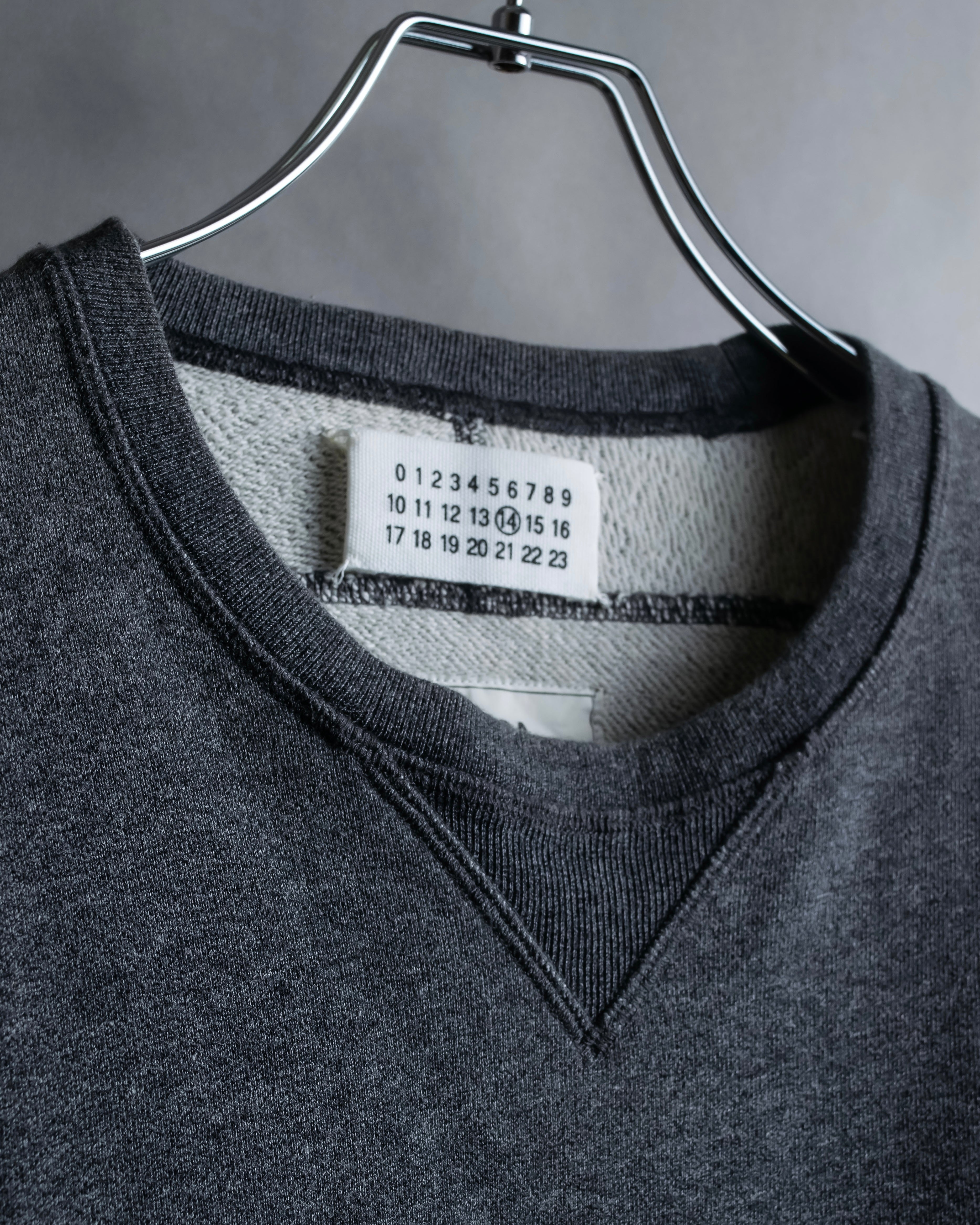 "MAISON MARGIELA" Replica series elbow patch sweat