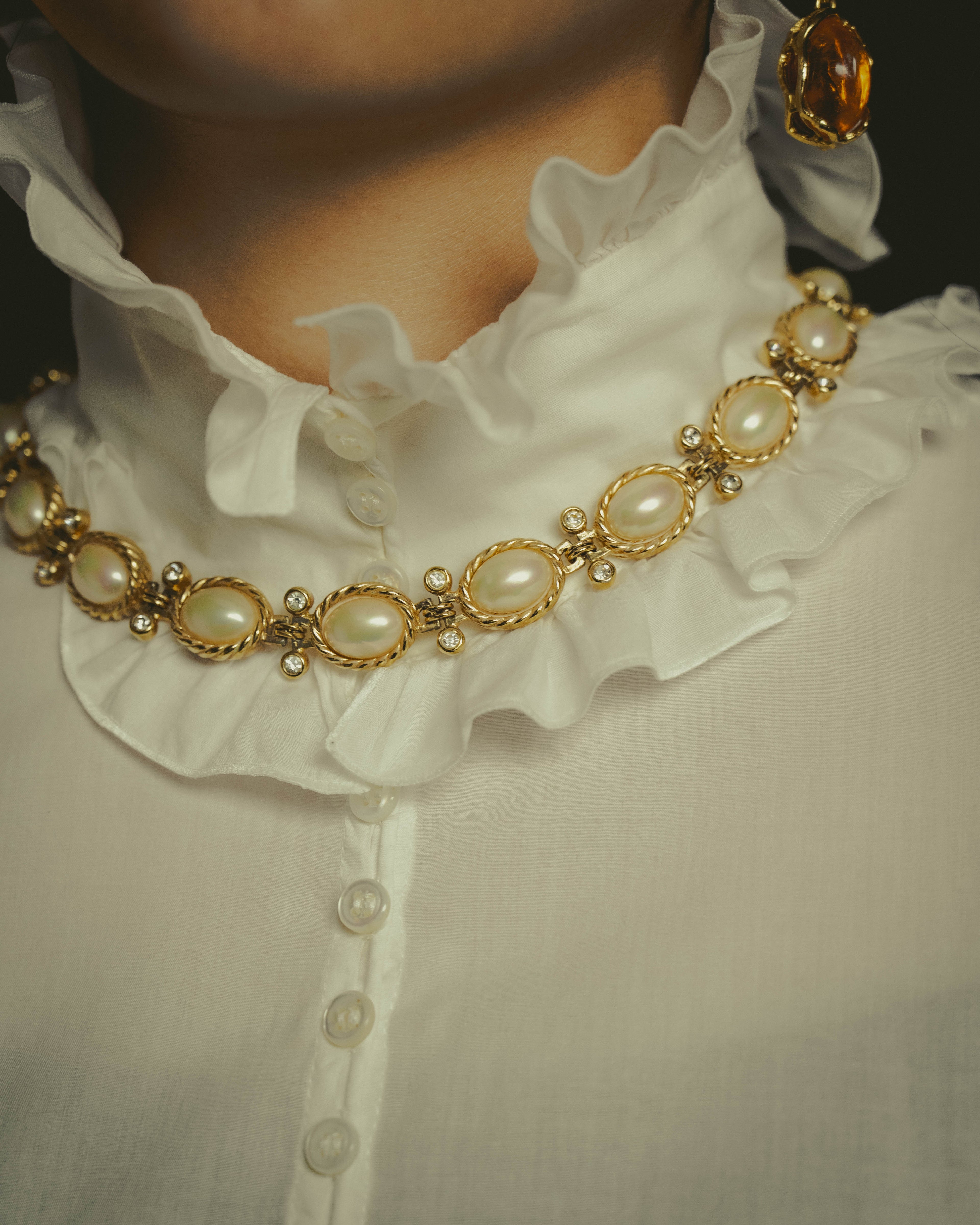 -SPECIAL- “Christian Dior” 70’s-80’s Faux pearl crystal statement necklace