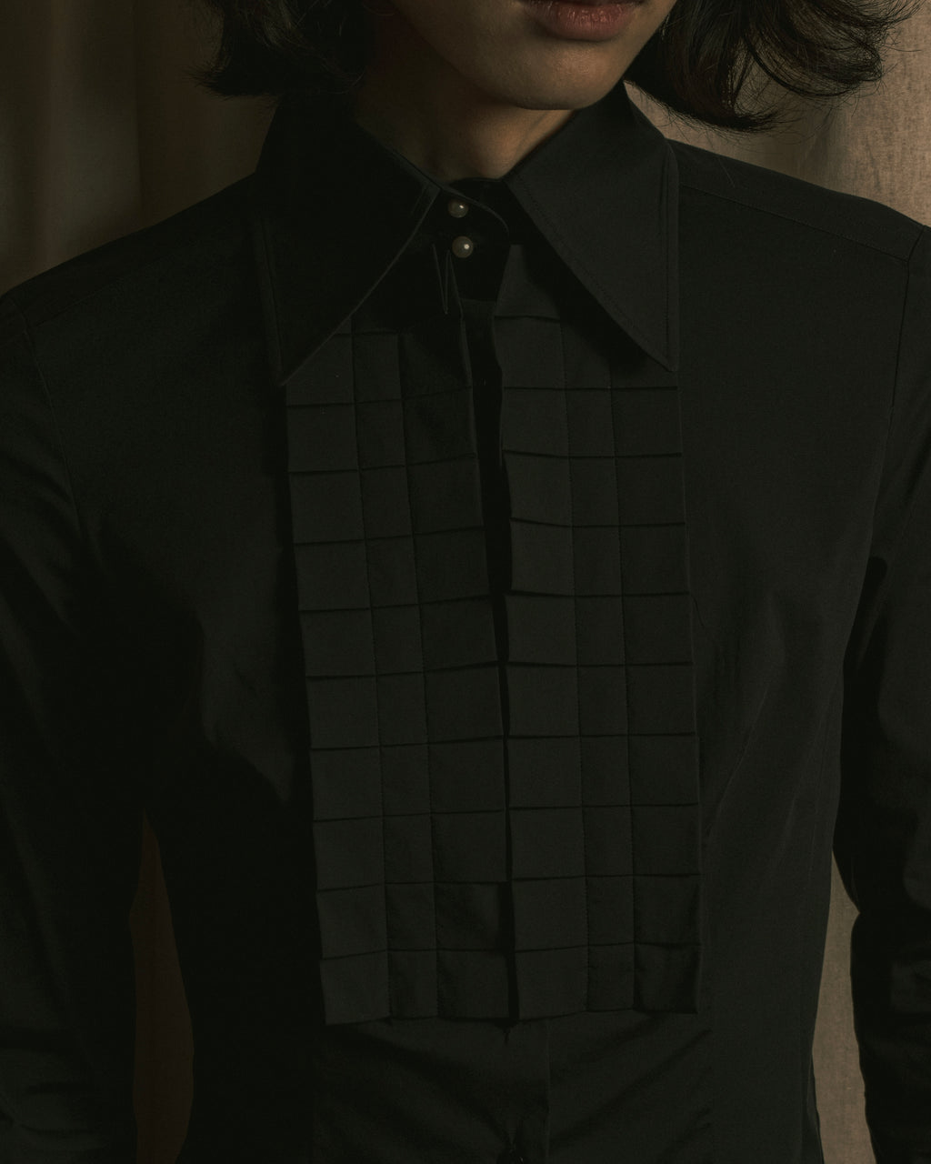 “BURBERRY” Tuxedo bib detail dress shirt