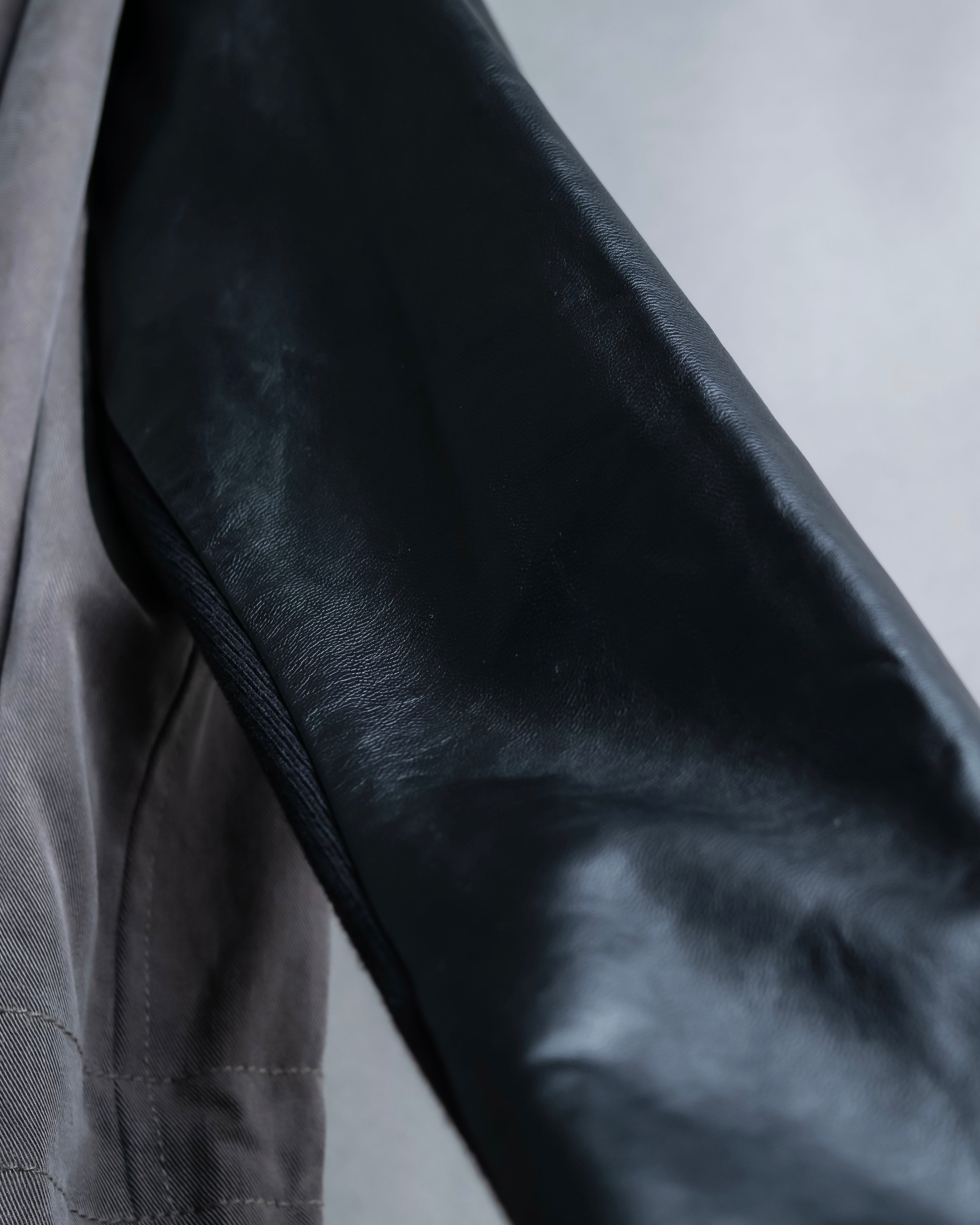 “DOUBLE STANDARD CLOTHING” Designed sleeve hooded middle coat