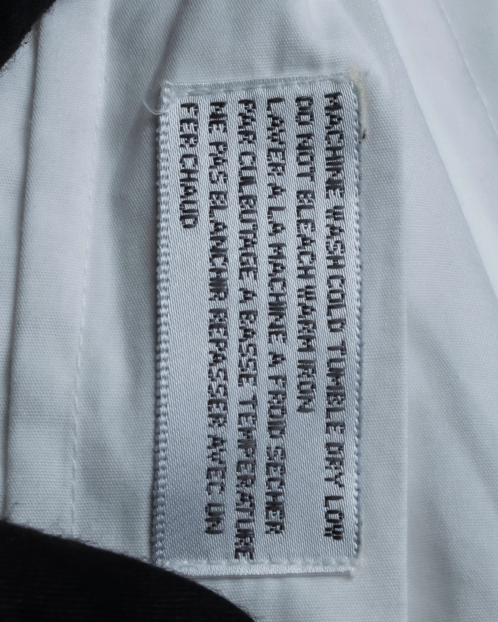 "Christian Dior" Pintuck design wide spread collar dress shirt