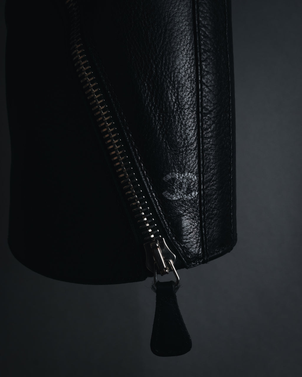 "CHANEL" 2006-12 Double-buckle leather engineer boots