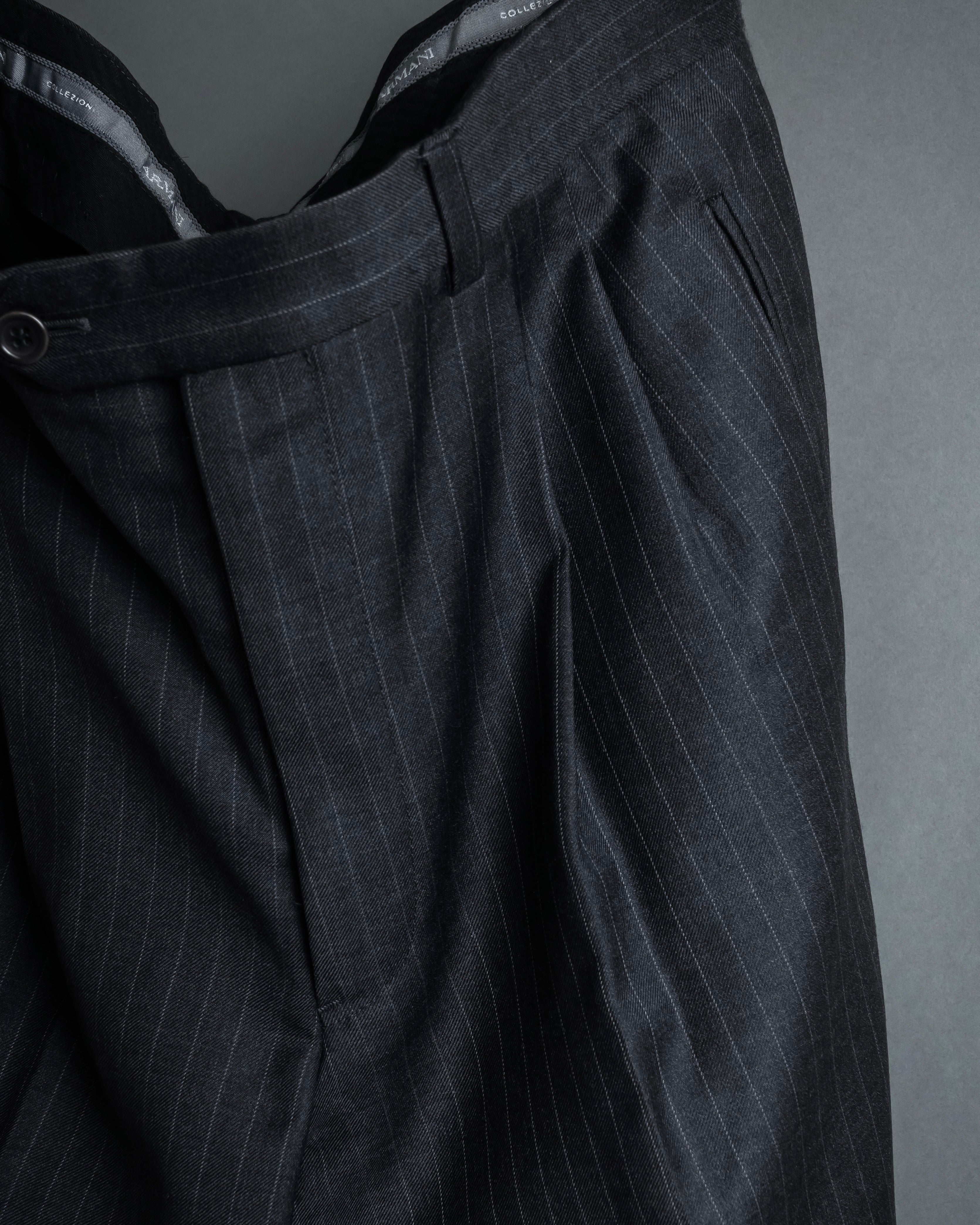 "ARMANI COLLEZIONI" Deep charcoal pinstripe set up