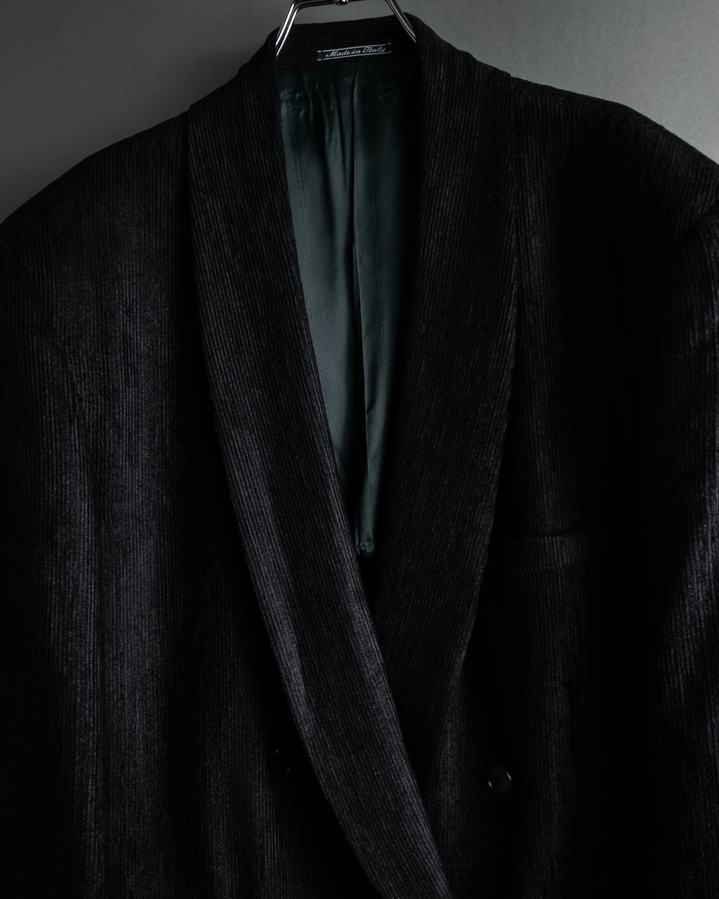 “Gianni Versace” 80’s-90’s Shadowed-texture tailored jacket