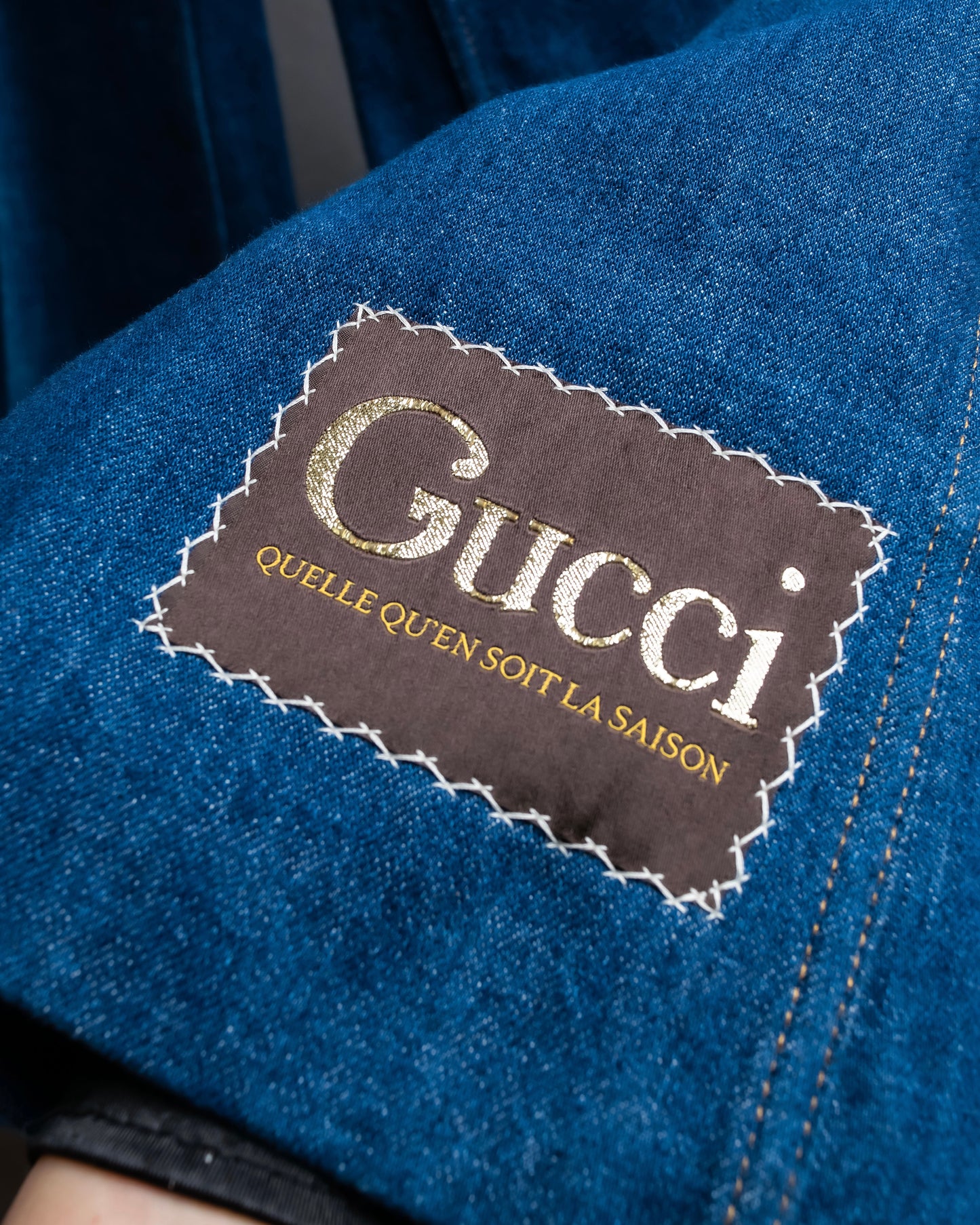 "GUCCI" Logo lapel design one wash flare denim