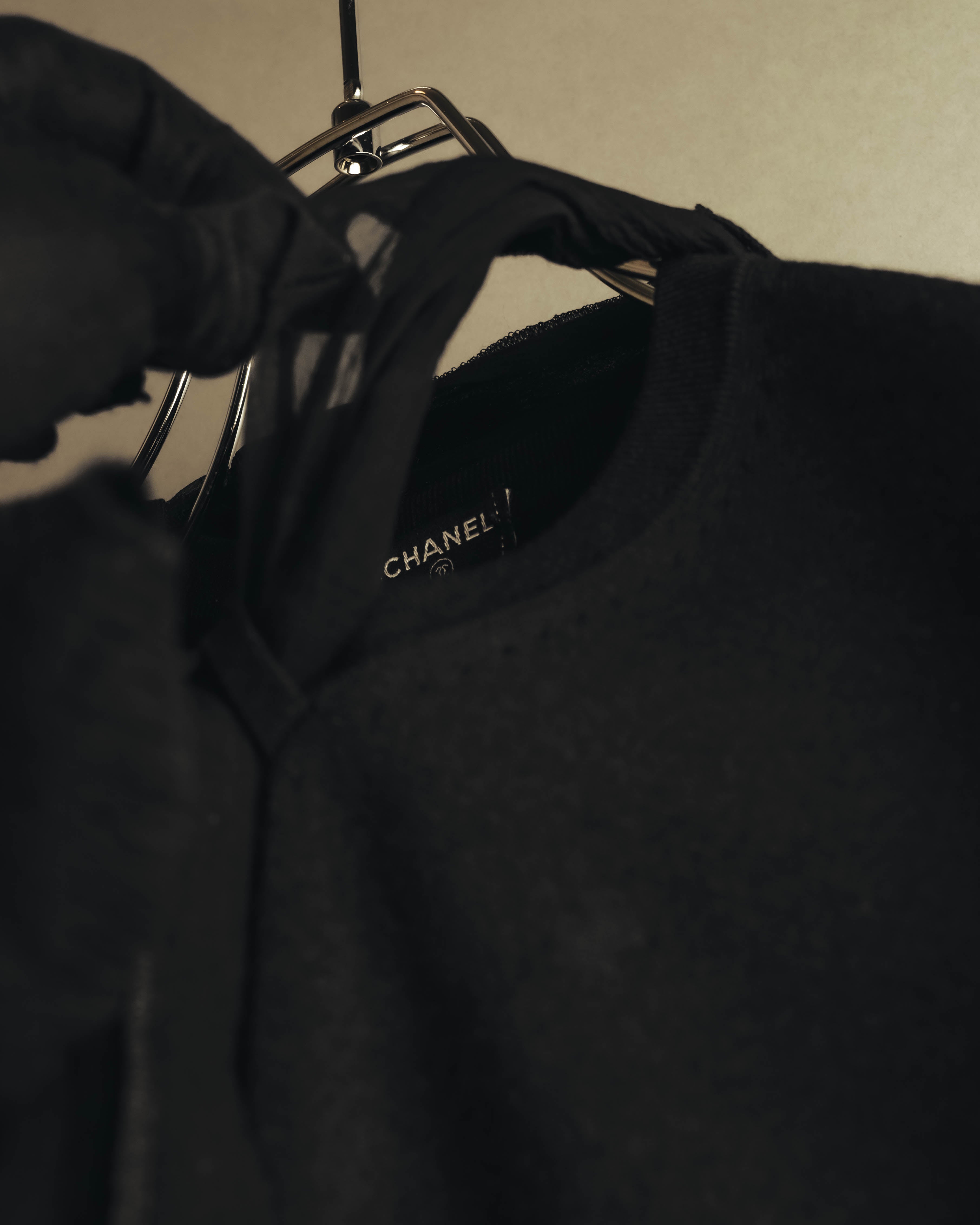 -SPECIAL- "CHANEL" 04AW Sheer bow-tie knit top