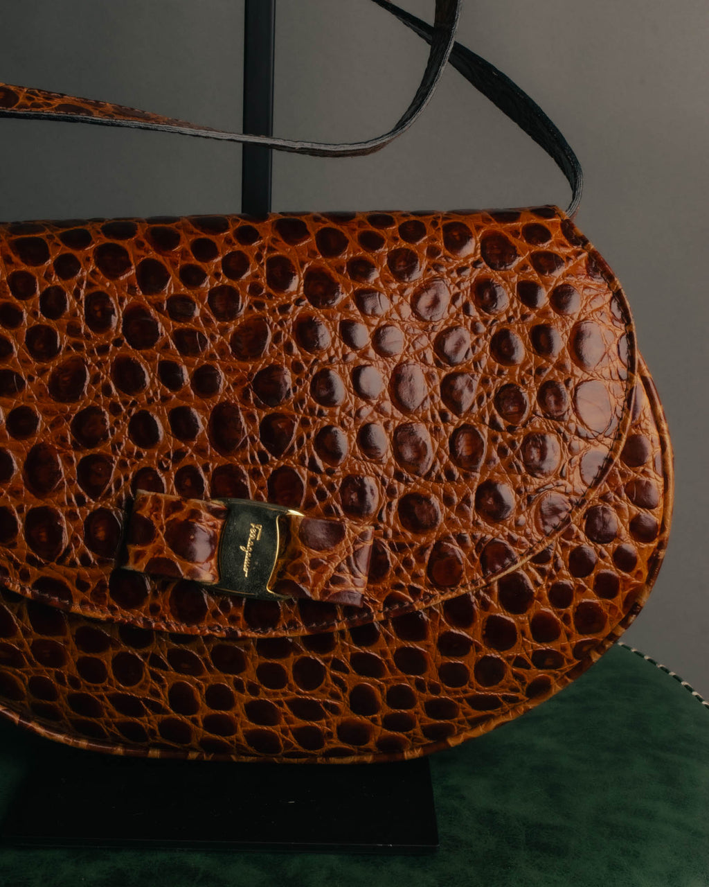-SPECIAL- "Salvatore Ferragamo" 90's Glossy crocodile pattern shoulder bag