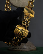 "CELINE" AVENUE MONTAIGNE 38 design gold necklace & belt