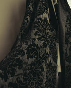 “DOLCE&GABBANA” Late 2010’s-early 2020’s Baroque jacquard belted robe coat