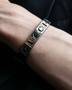 "GUCCI" Logo cat engraved leather bracelet