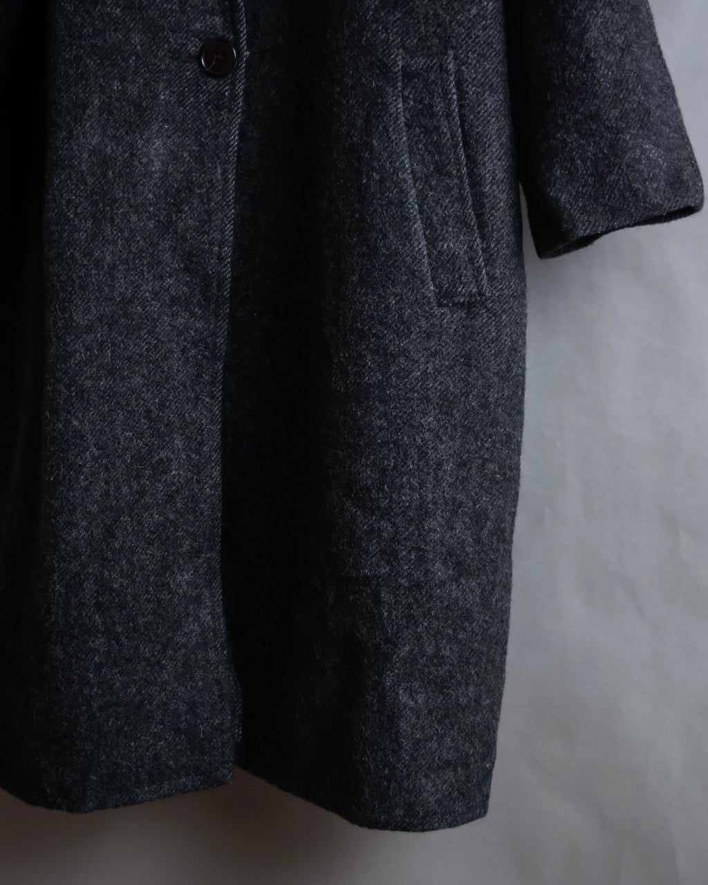 "Vintage fur collar chester coat"