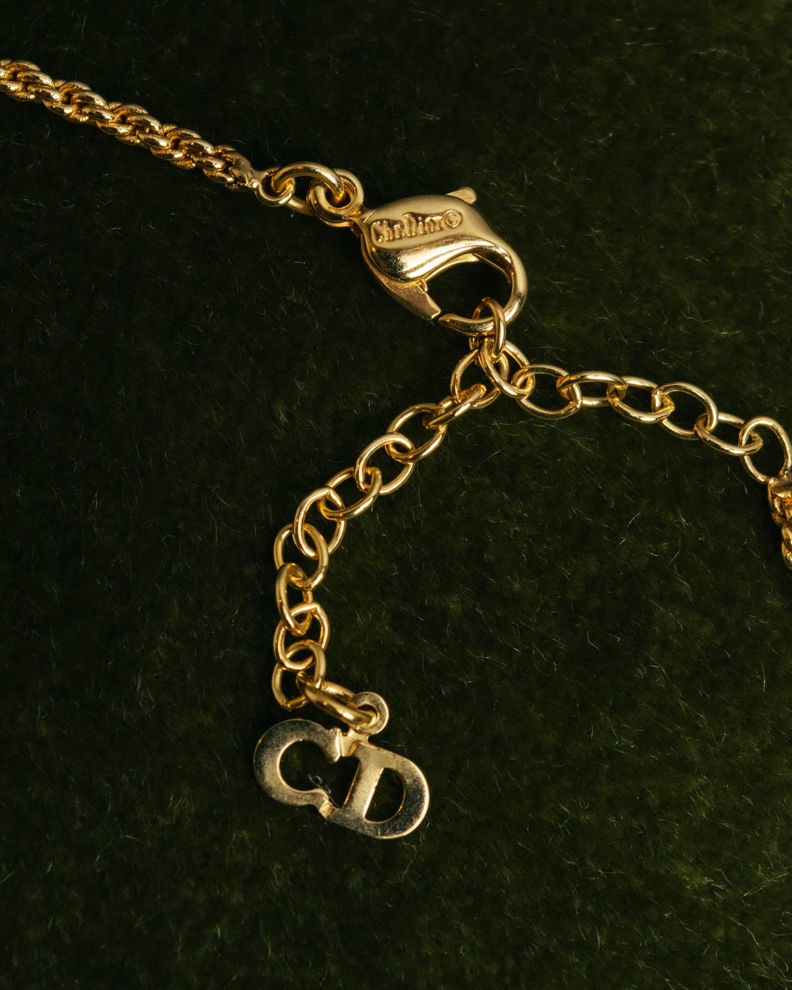 "Christian Dior" 80's-00's Rhinestone oval pendant necklace