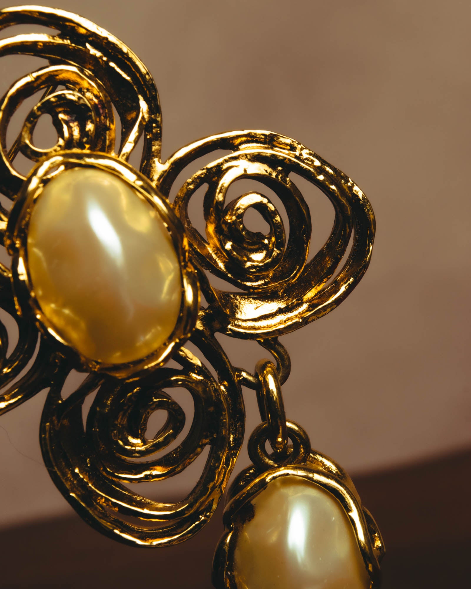 "Yves Saint Laurent" 80's-90's Baroque faux pearl brooch