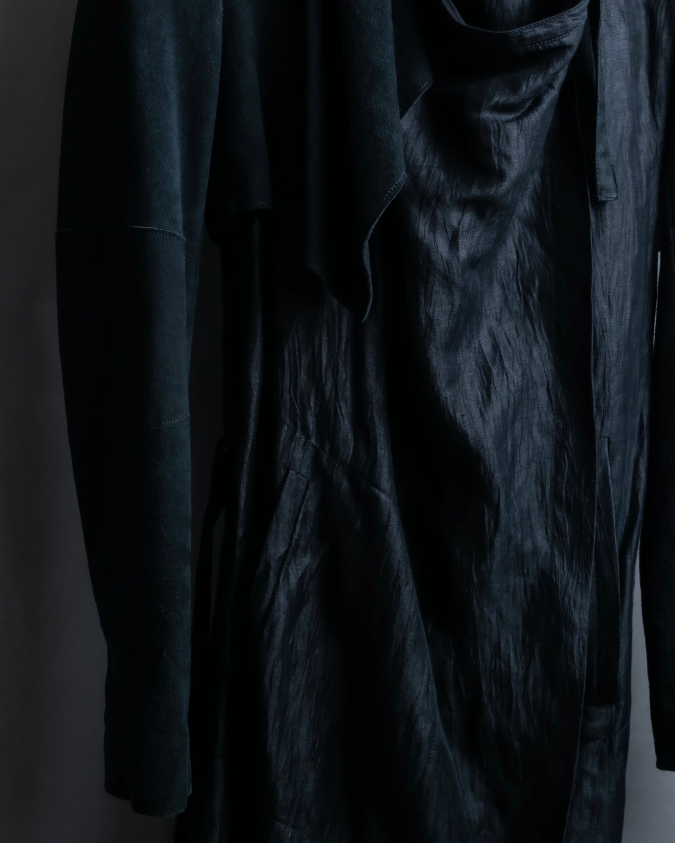 "HELMUT LANG" wrapped leather coat