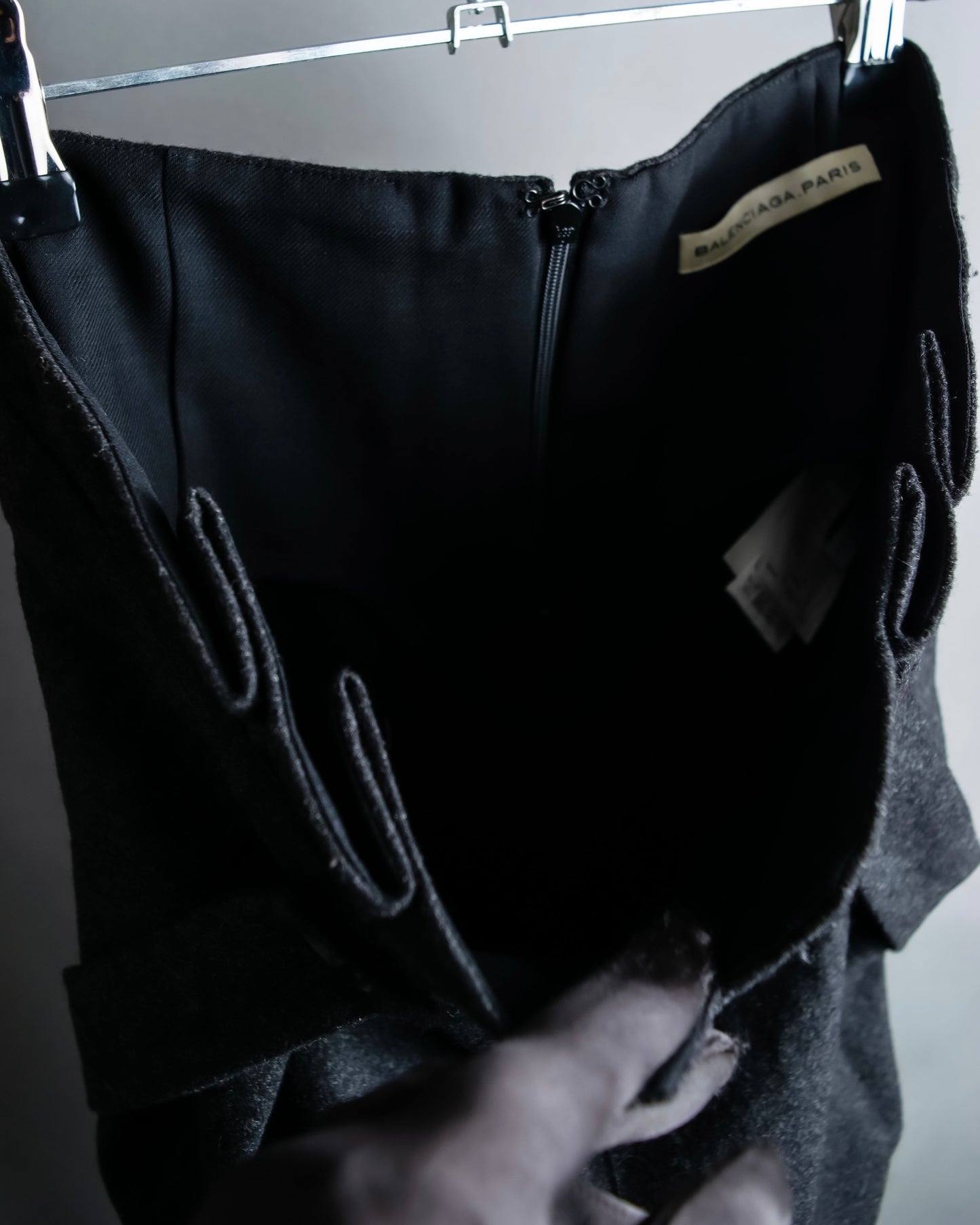 “Balenciaga”  wrap belt designed beautiful drape pants