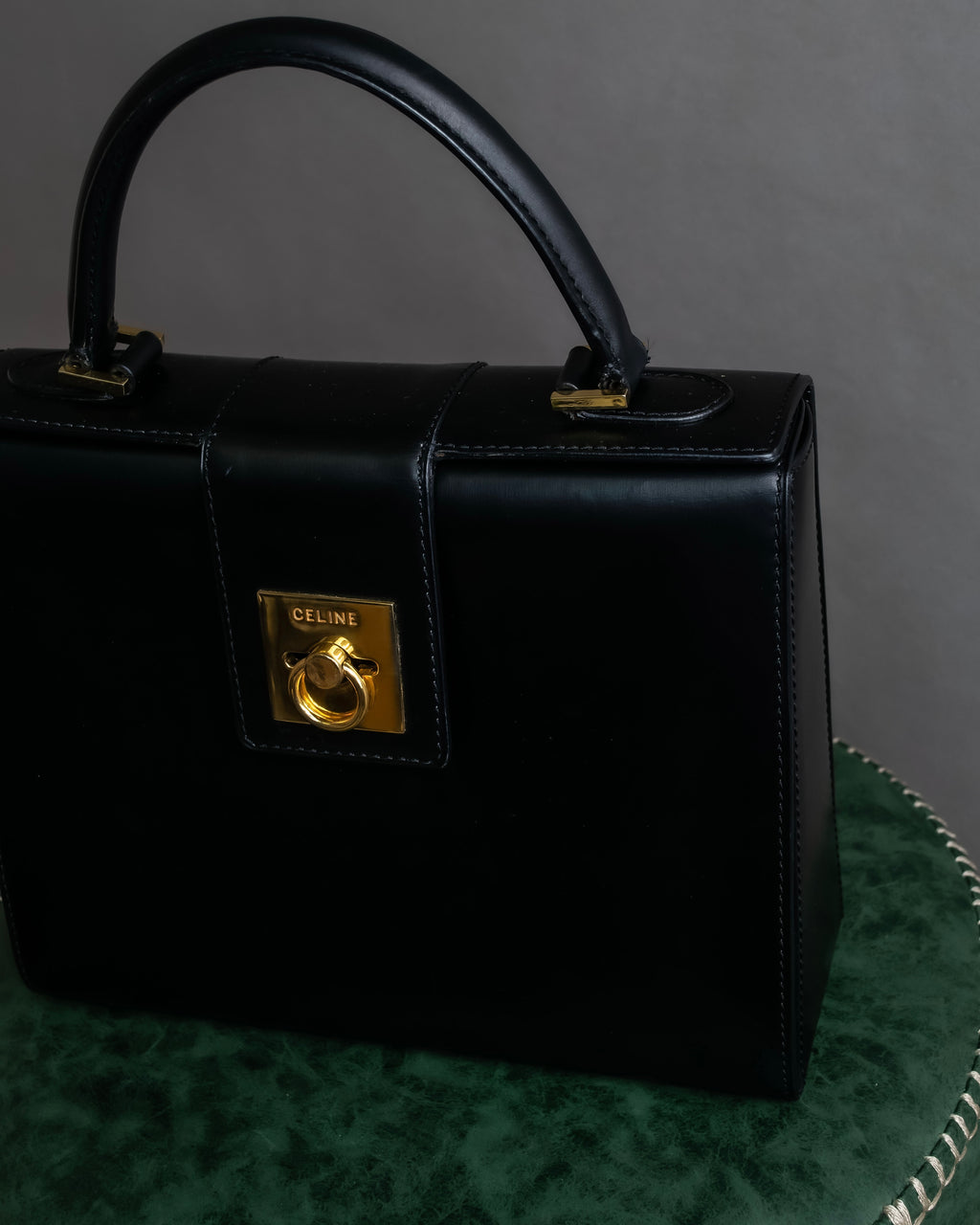 "CELINE" Ringlock design leather hand bag